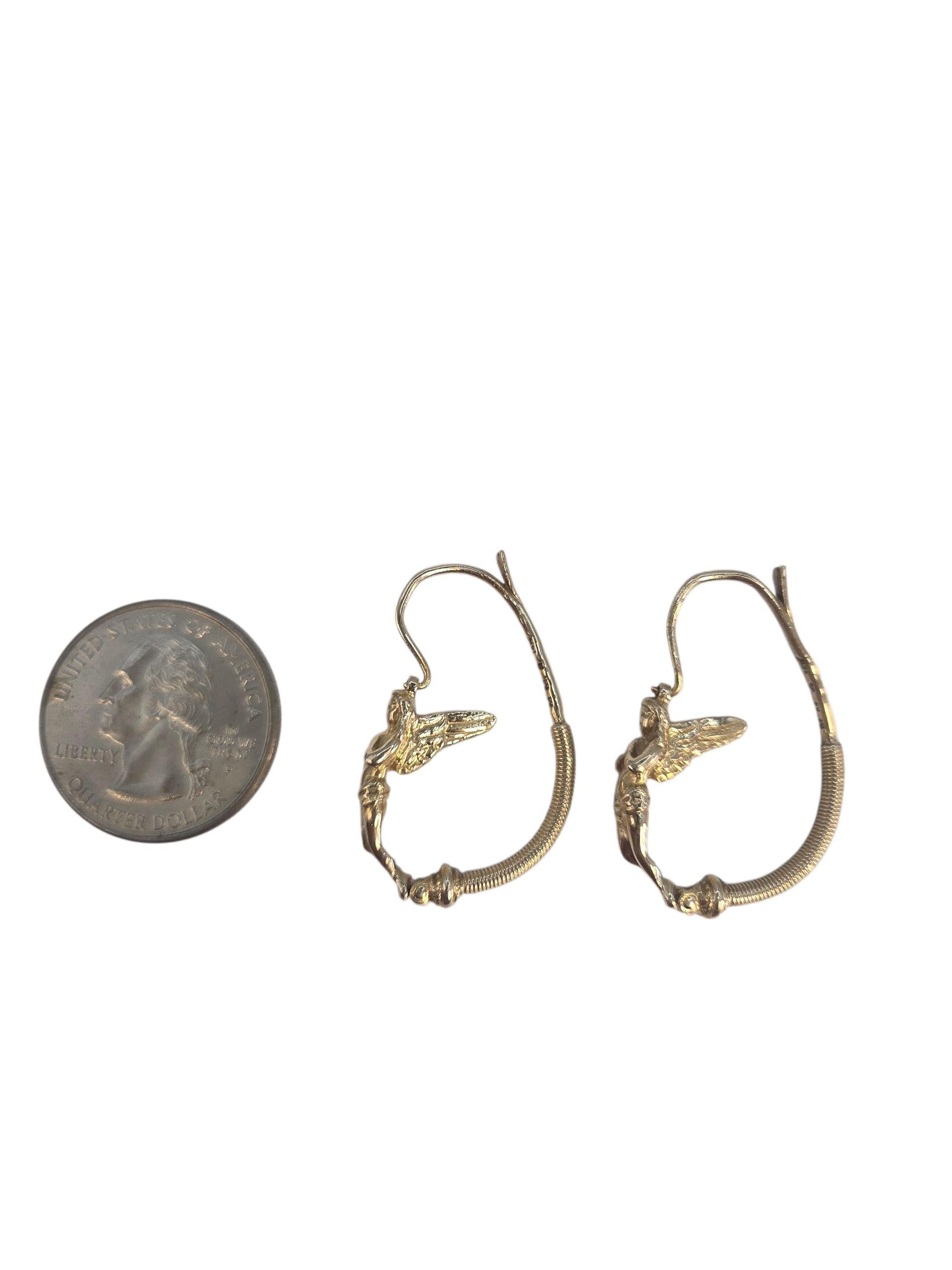 Musée d'Art Moderne Boucles d'oreilles grecques en or jaune 14K Ange Fée #23828 Bon état - En vente à Washington Depot, CT