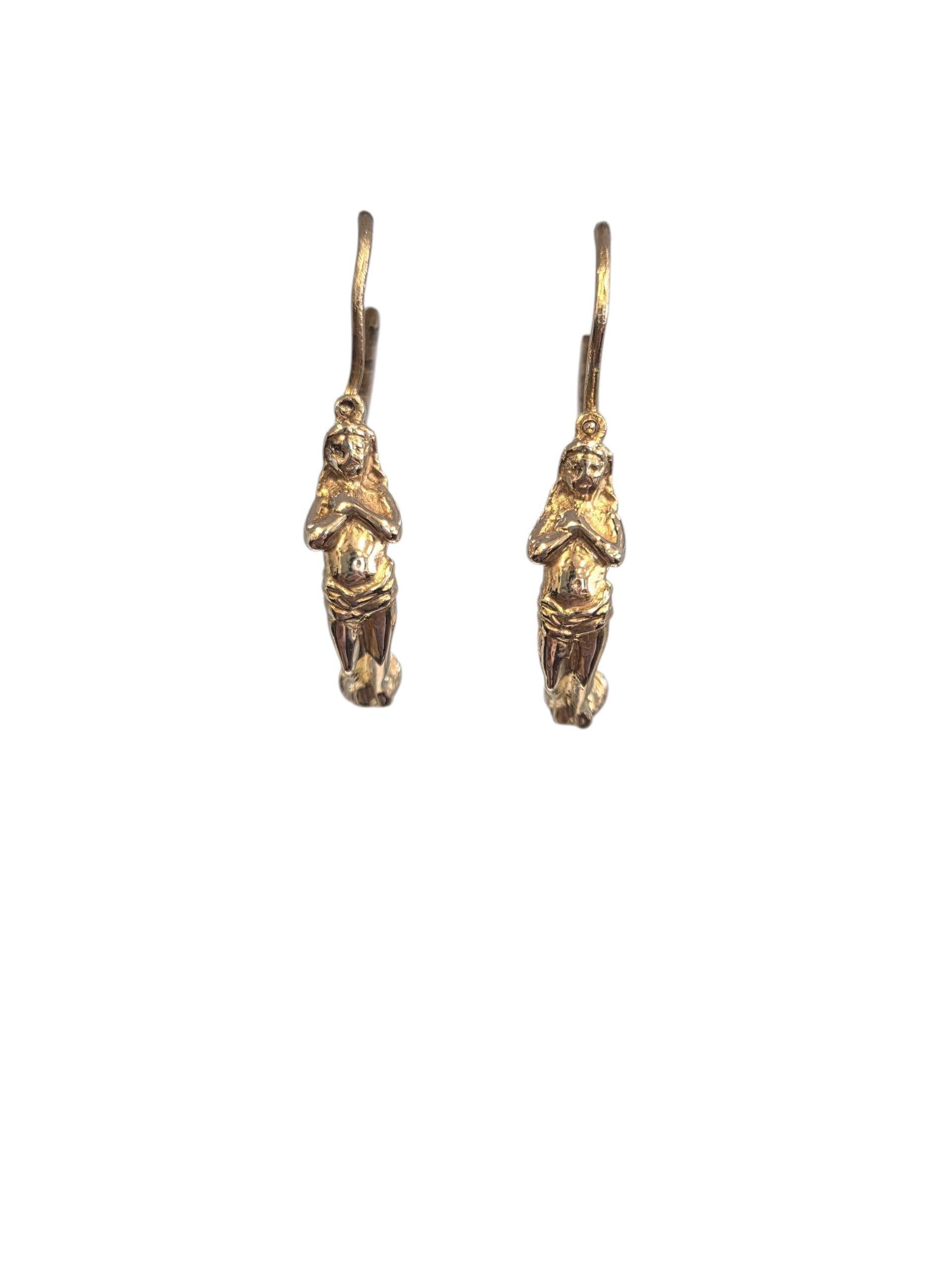Musée d'Art Moderne Boucles d'oreilles grecques en or jaune 14K Ange Fée #23828 en vente 4
