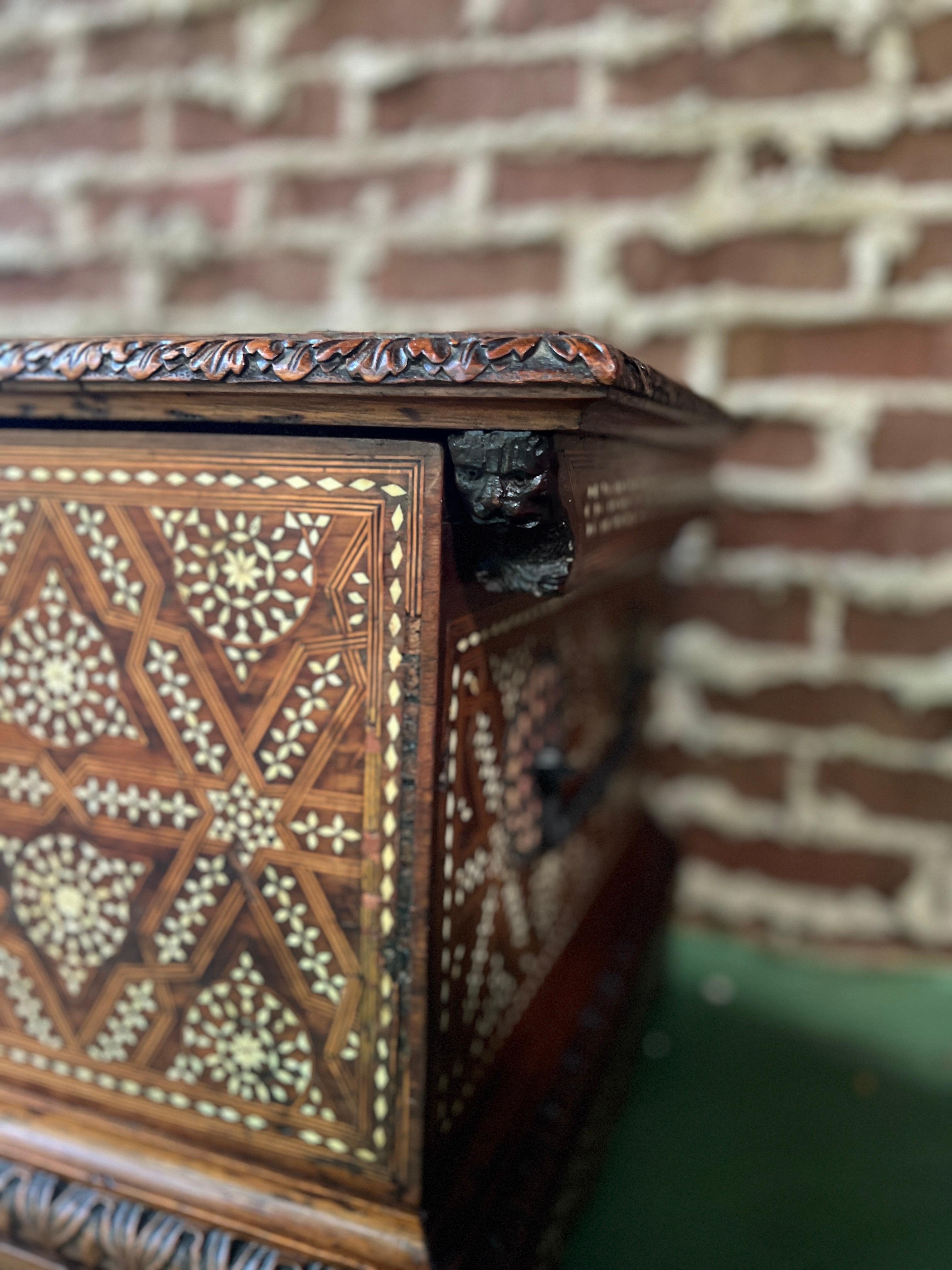 Museum Quality 18th Century Syrian Anglo Indian Carved & Inlaid Blanket Chest For Sale 2