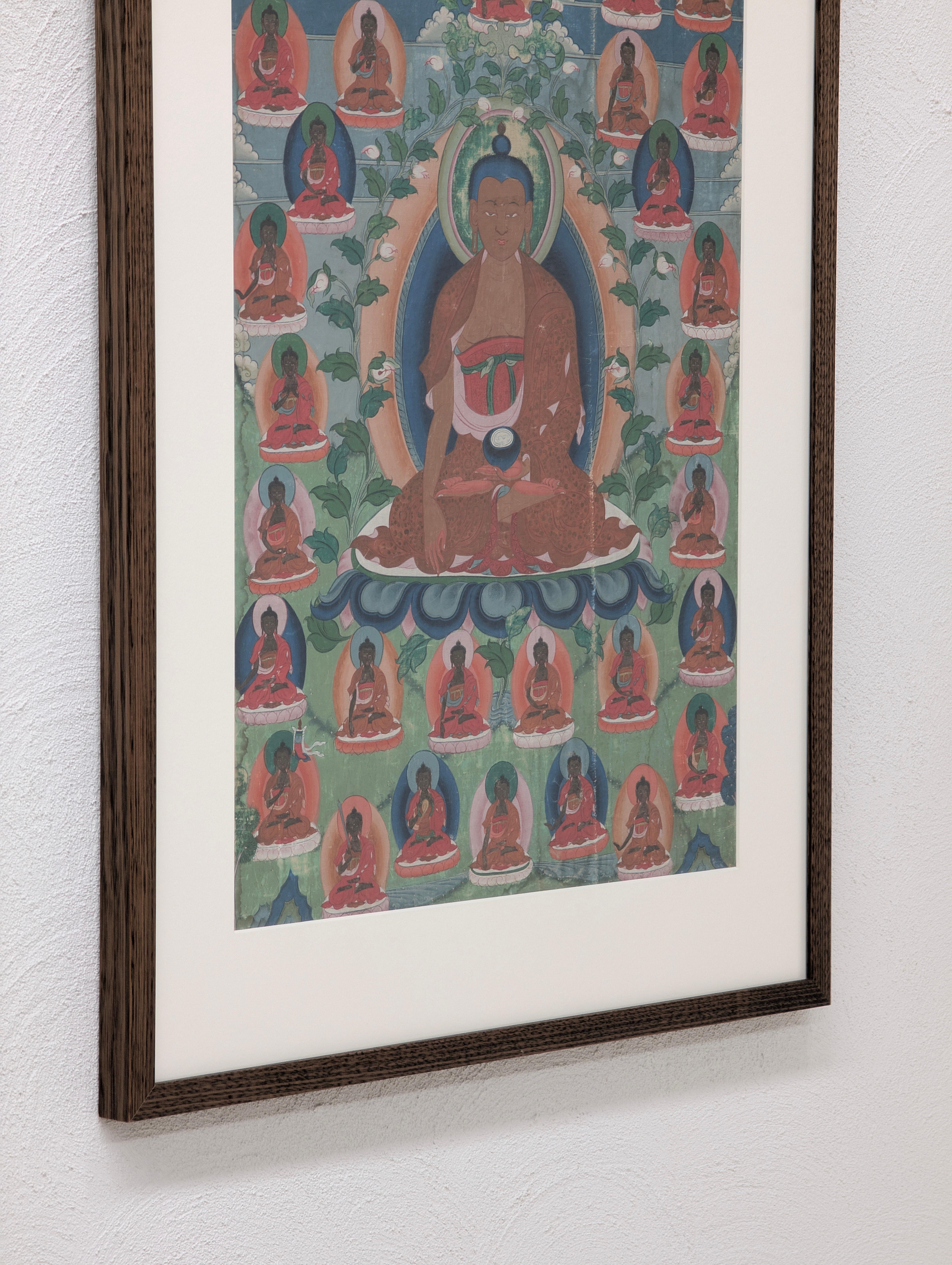 Tissu Peinture thangka de la lignée tibétaine du 18e siècle, Bouddha Shakyamuni, de qualité muséale en vente