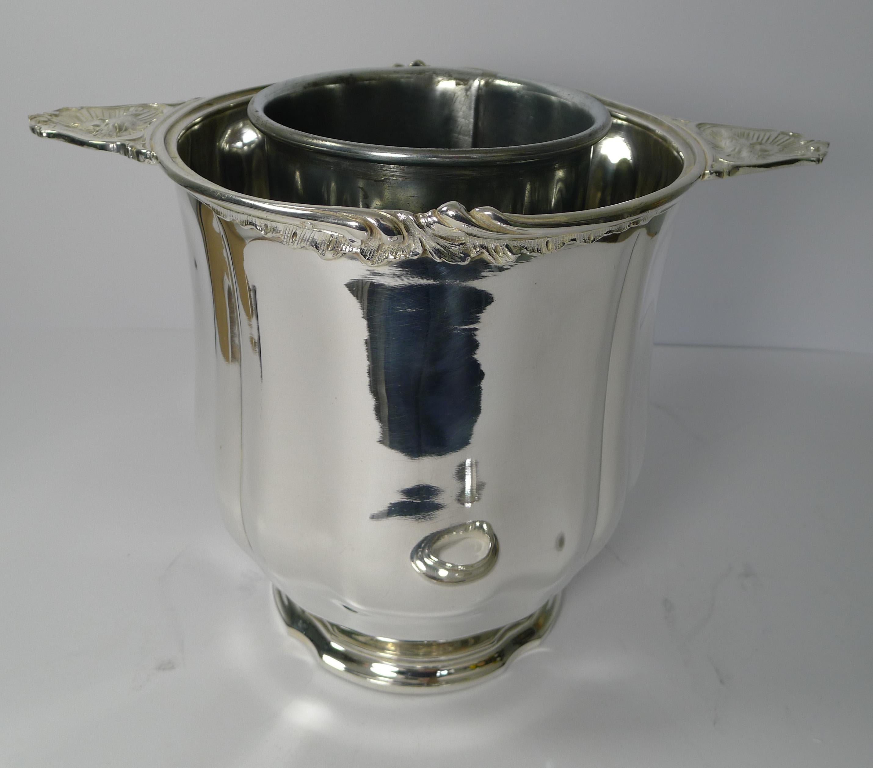 Museum Quality 19th Century Christofle Wine Cooler / Champagne Bucket circa 1880 In Good Condition In Bath, GB