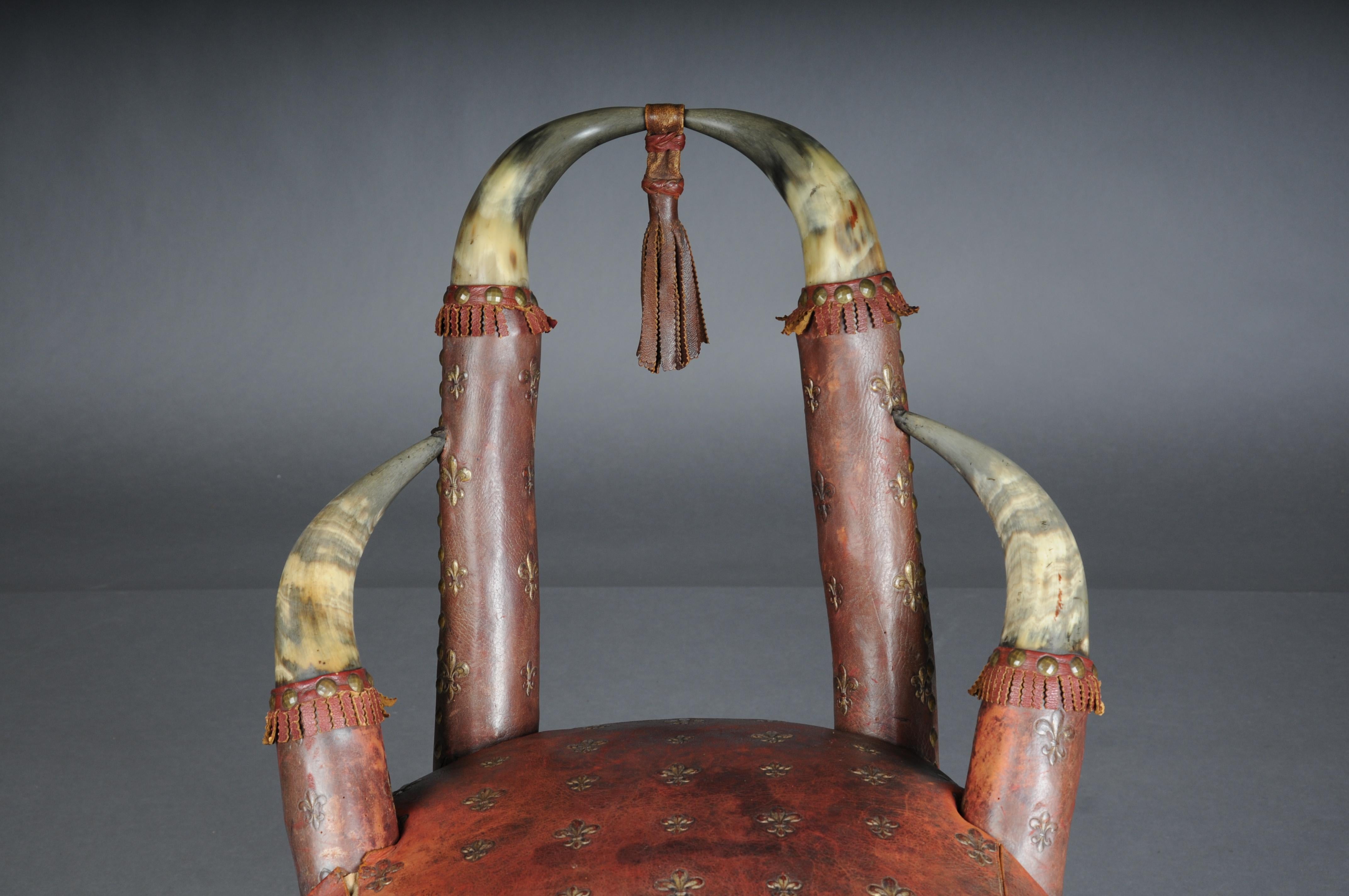 Museum-quality antique horn chair Victoria around 1870, England. In Good Condition For Sale In Berlin, DE