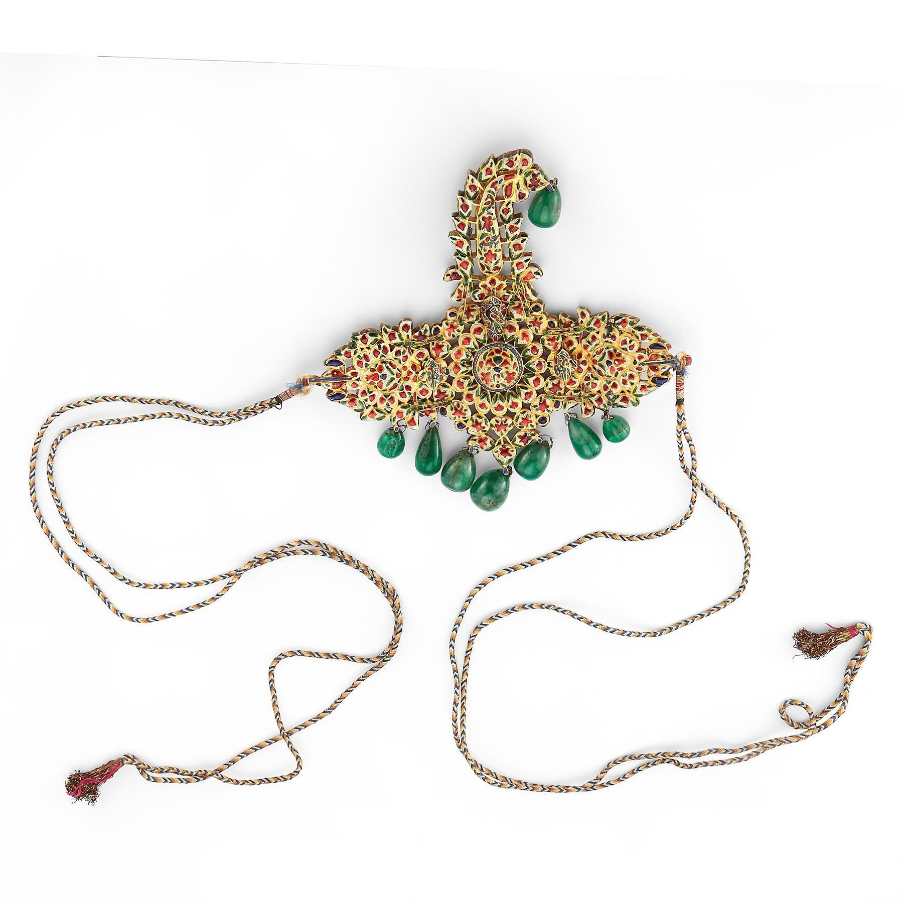 Collier Sarpech indien ancien de qualité musée  Unisexe en vente