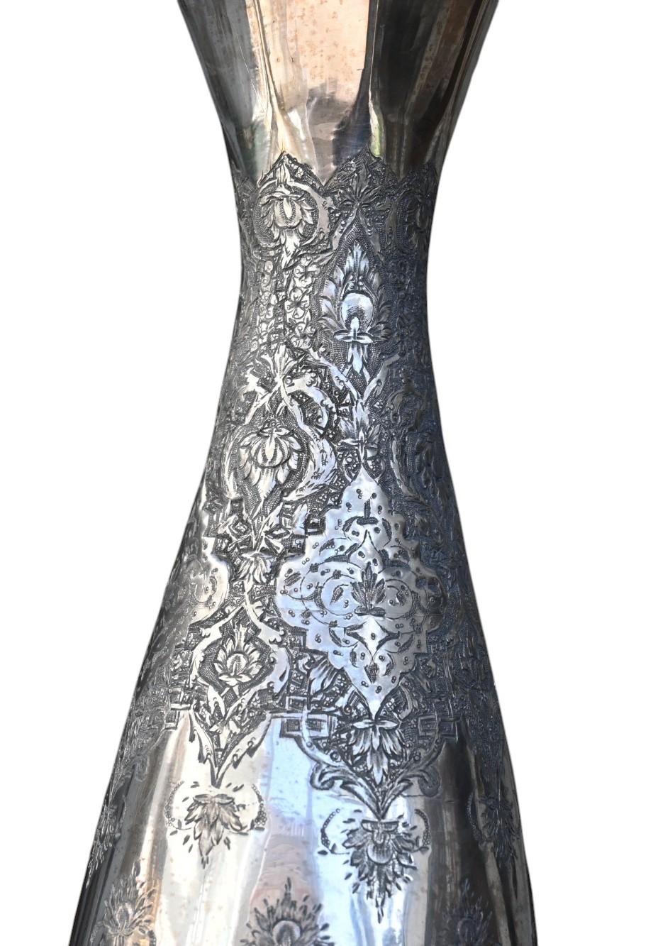Museum Quality Antique Islamic Qajar Indo-persian Silver Vase In Good Condition For Sale In Bilzen, BE