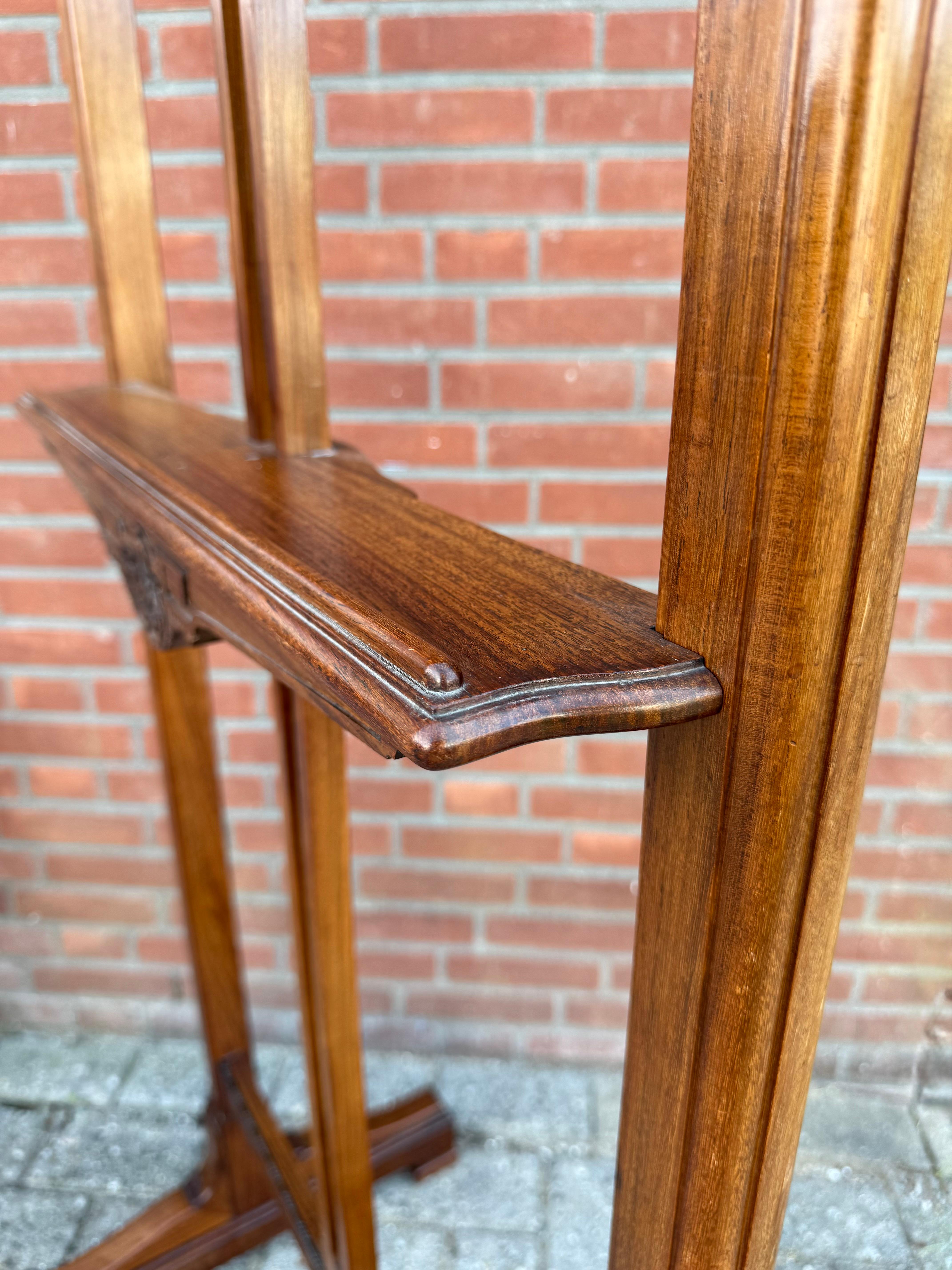 19th Century Museum Quality Antique Nutwood Studio or Gallery Easel / Painting Display Stand For Sale