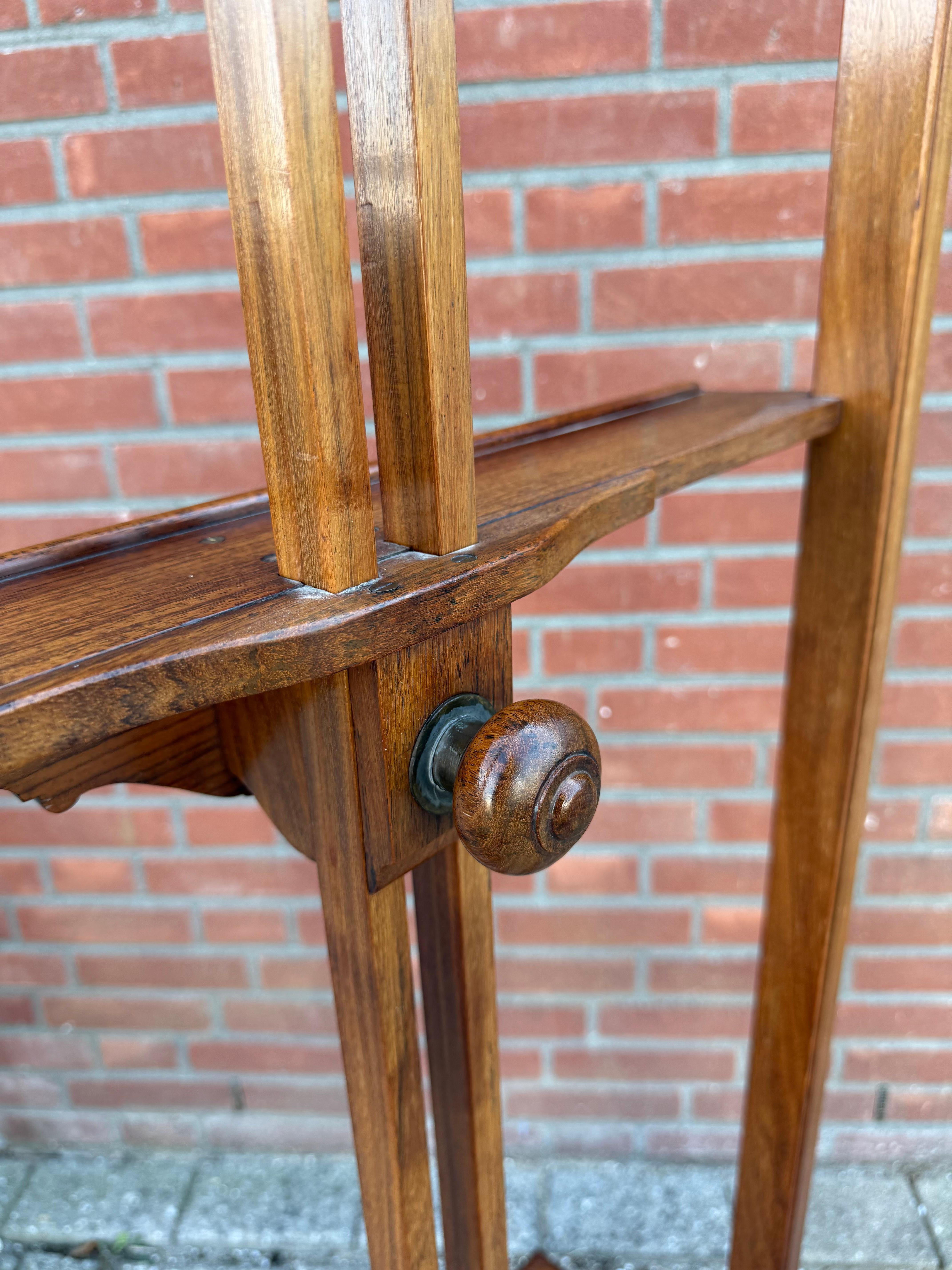 Museum Quality Antique Nutwood Studio or Gallery Easel / Painting Display Stand For Sale 2
