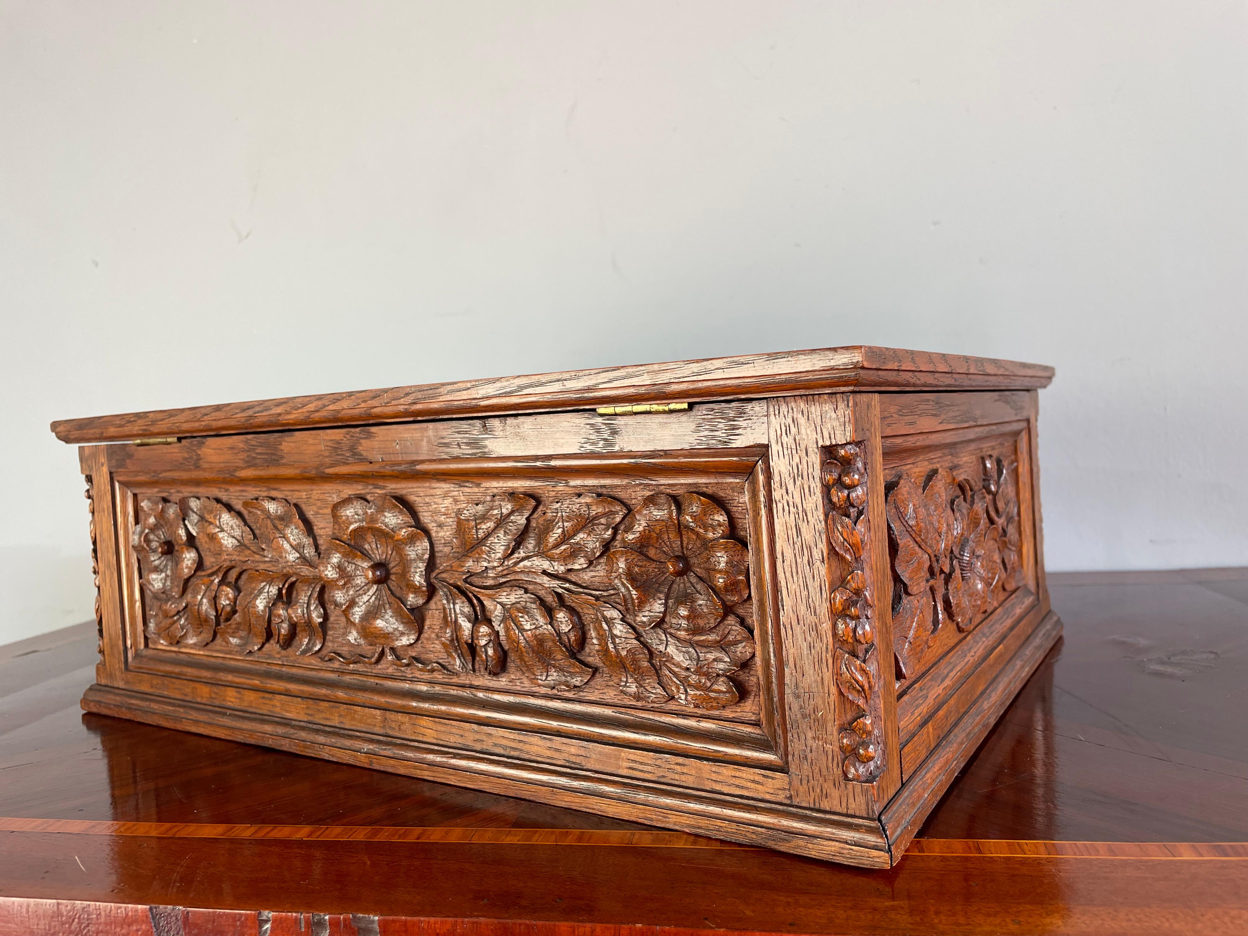 Museum Quality Carved Arts and Crafts Box w. Compartments, Rose Sculptures Etc. For Sale 9