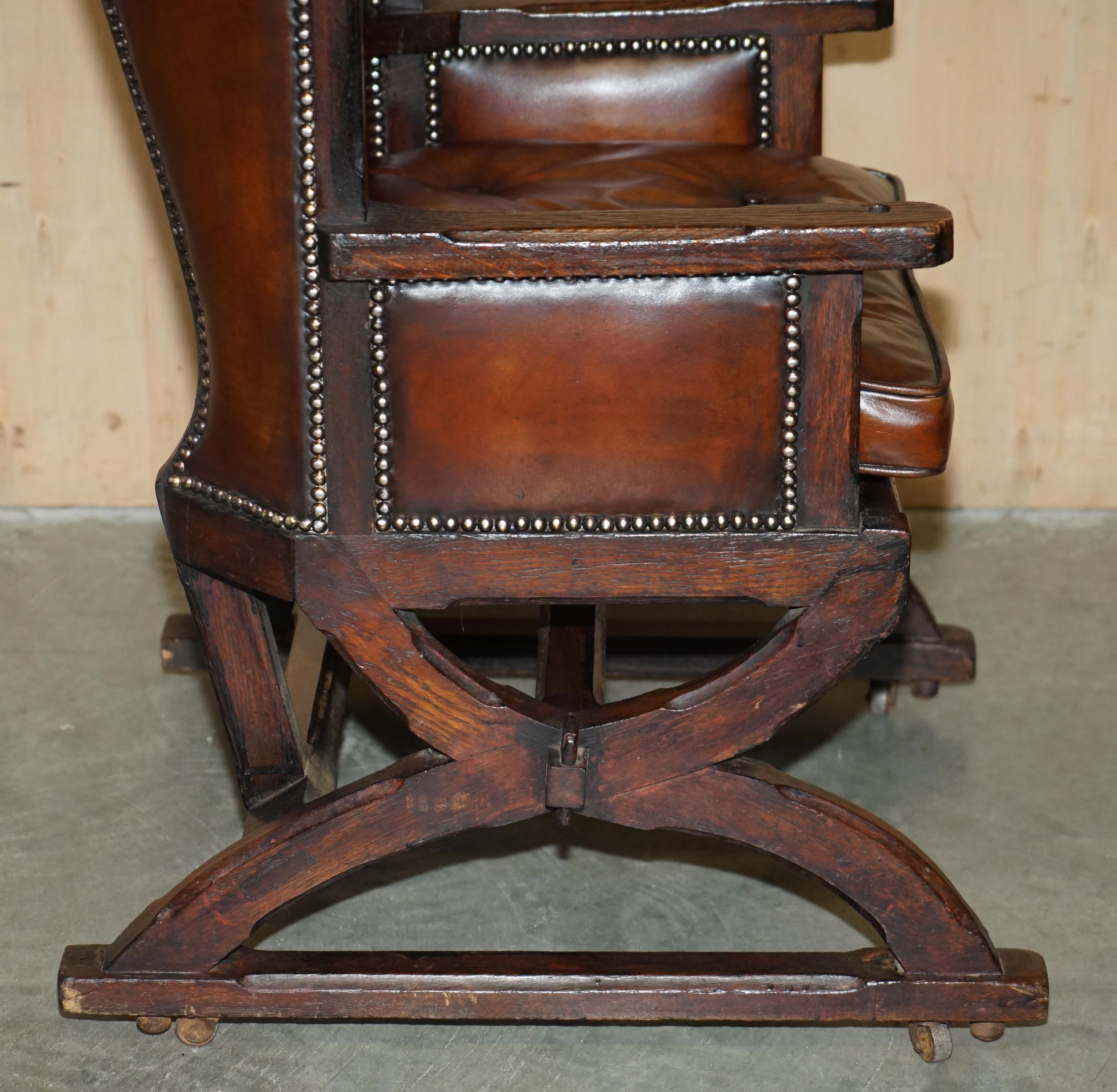 MUSEUM QUALITY CARVED CiRCA 1700 ANTIQUE RESTORED BROWN LEATHER JESSIE ARMCHAIR For Sale 6