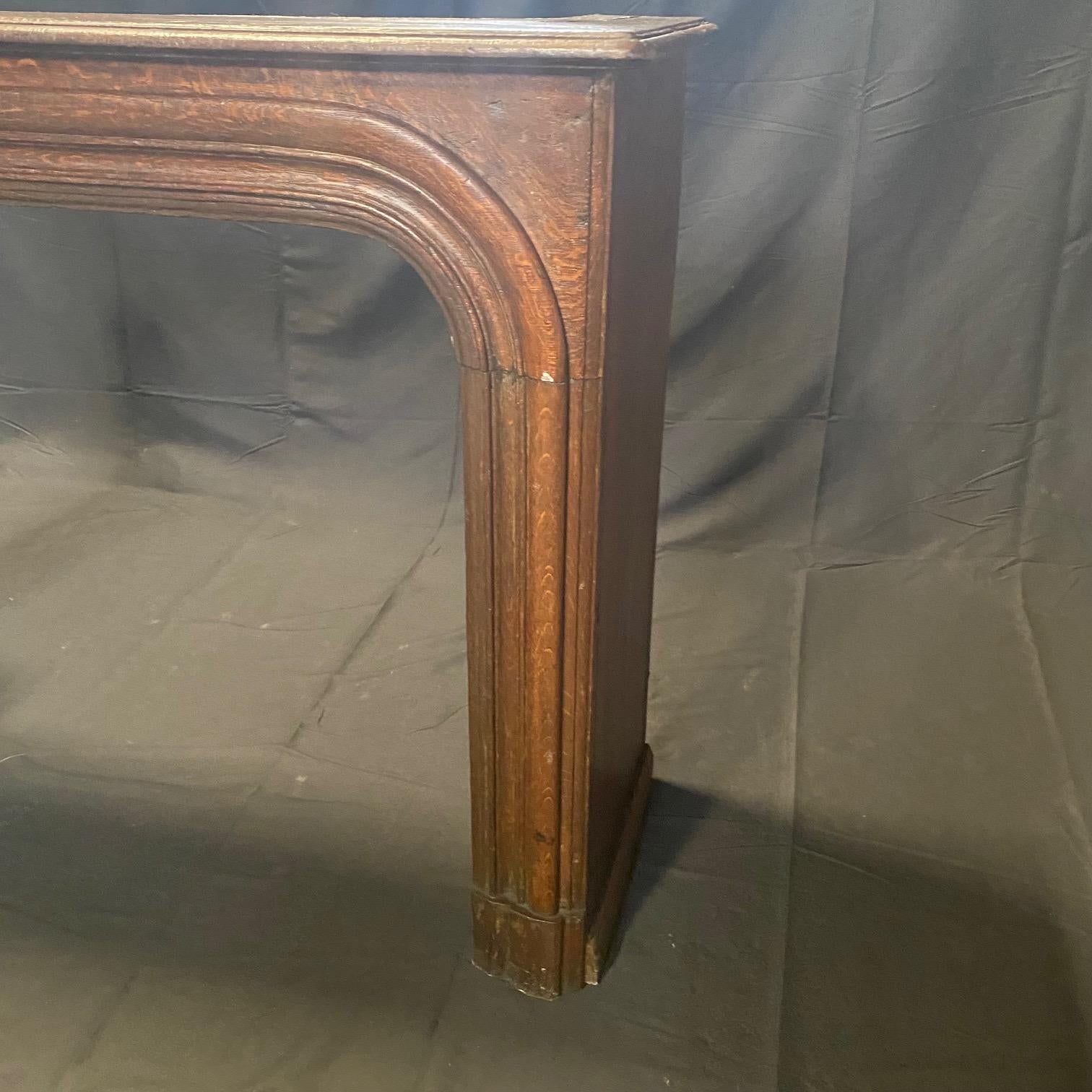 Museum Quality French Late 18th Century Carved Fireplace Mantel with Top Shelf  For Sale 3