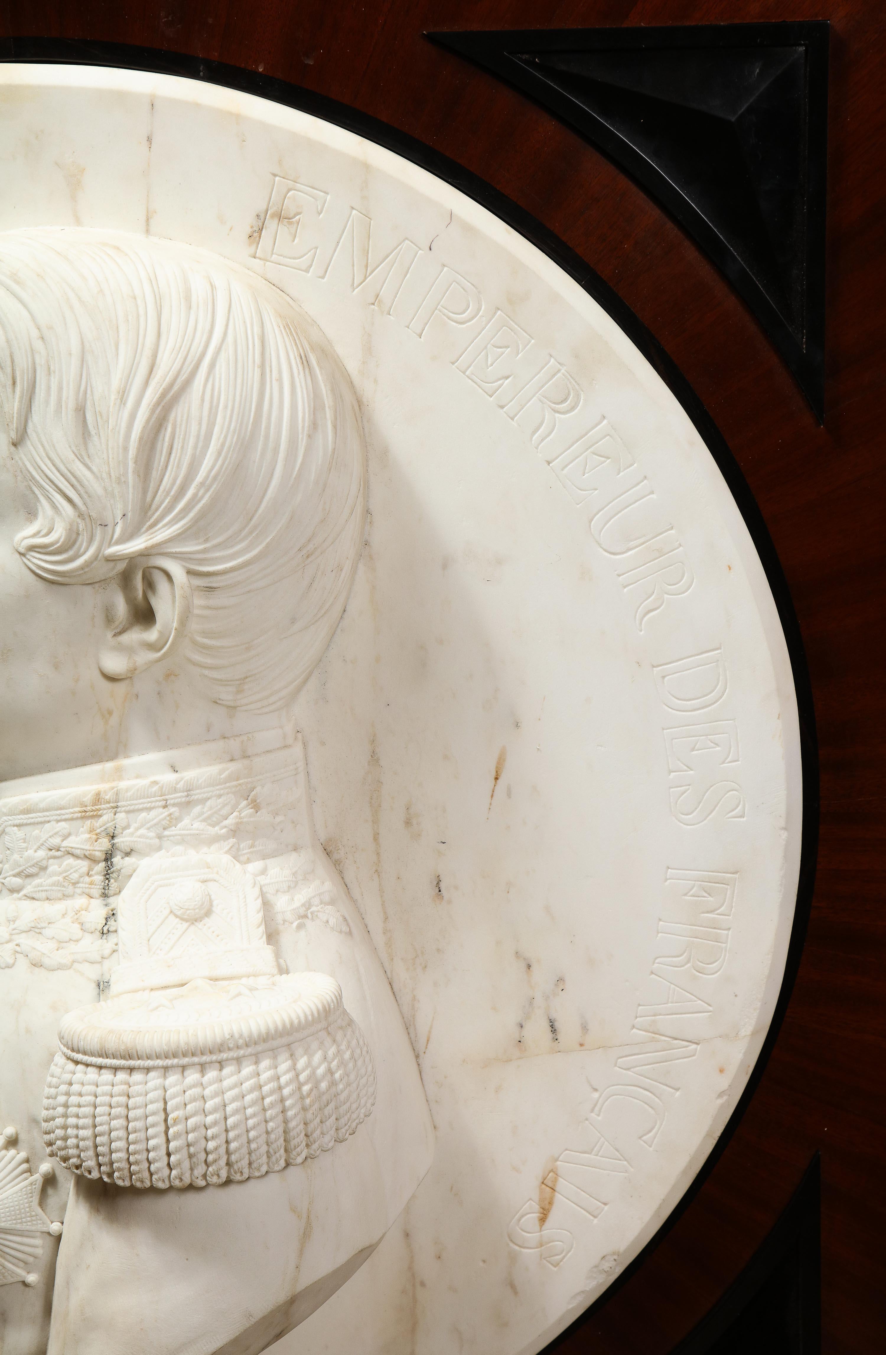 Museum Quality French White Marble Roundel Relief of Emperor Napoleon III, 1860 For Sale 3