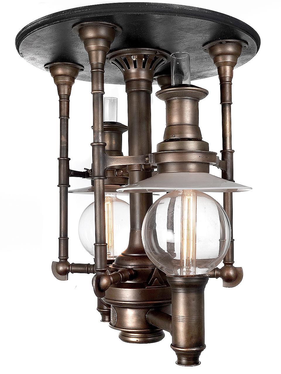 Museum Quality James L. Howard Rail Car Center Lamp In Good Condition In Peekskill, NY