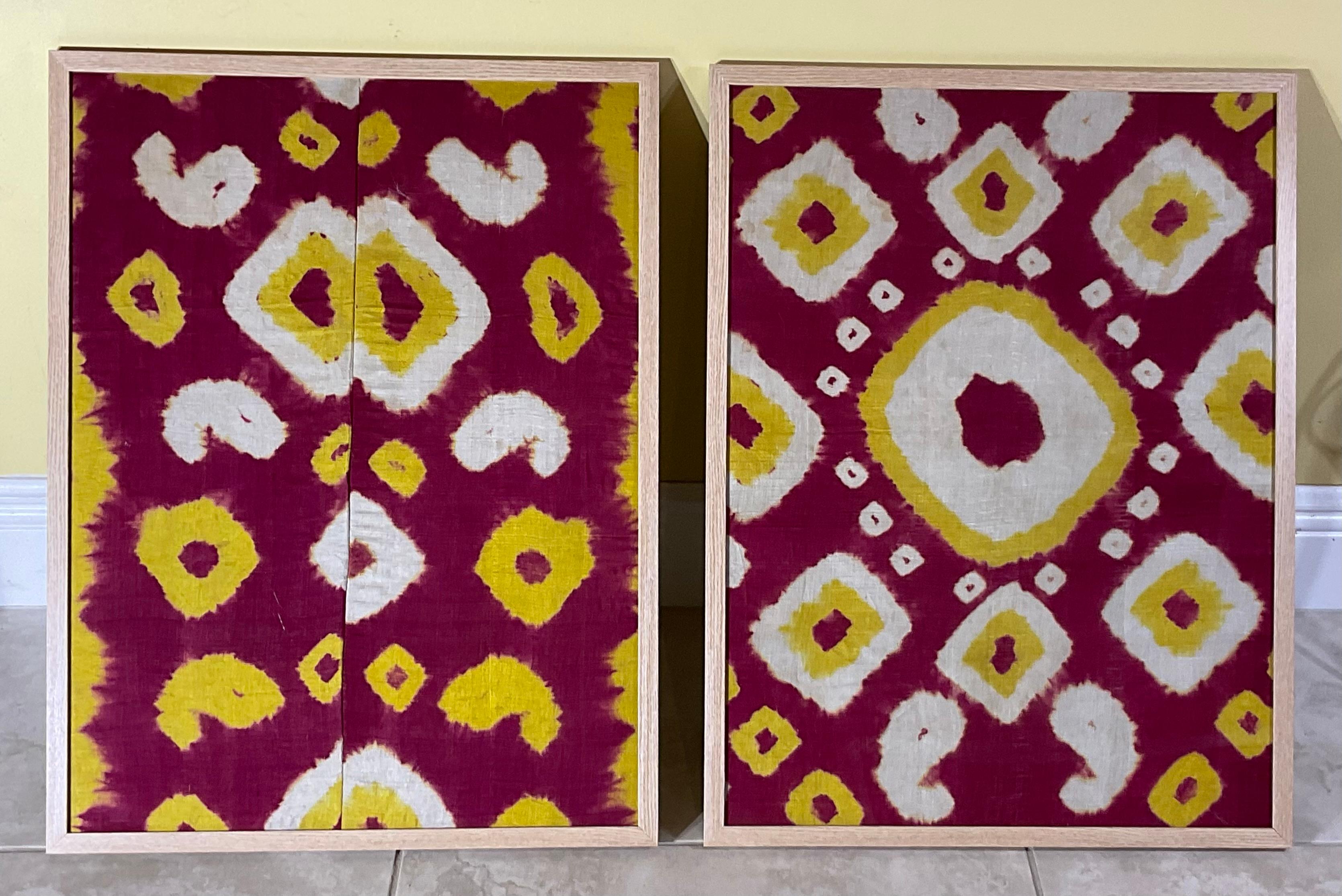Museum-Qualität Paar ANTIQUE Seide IKAT Fragmente  Zentralasiatische Textilkunst im Angebot 7