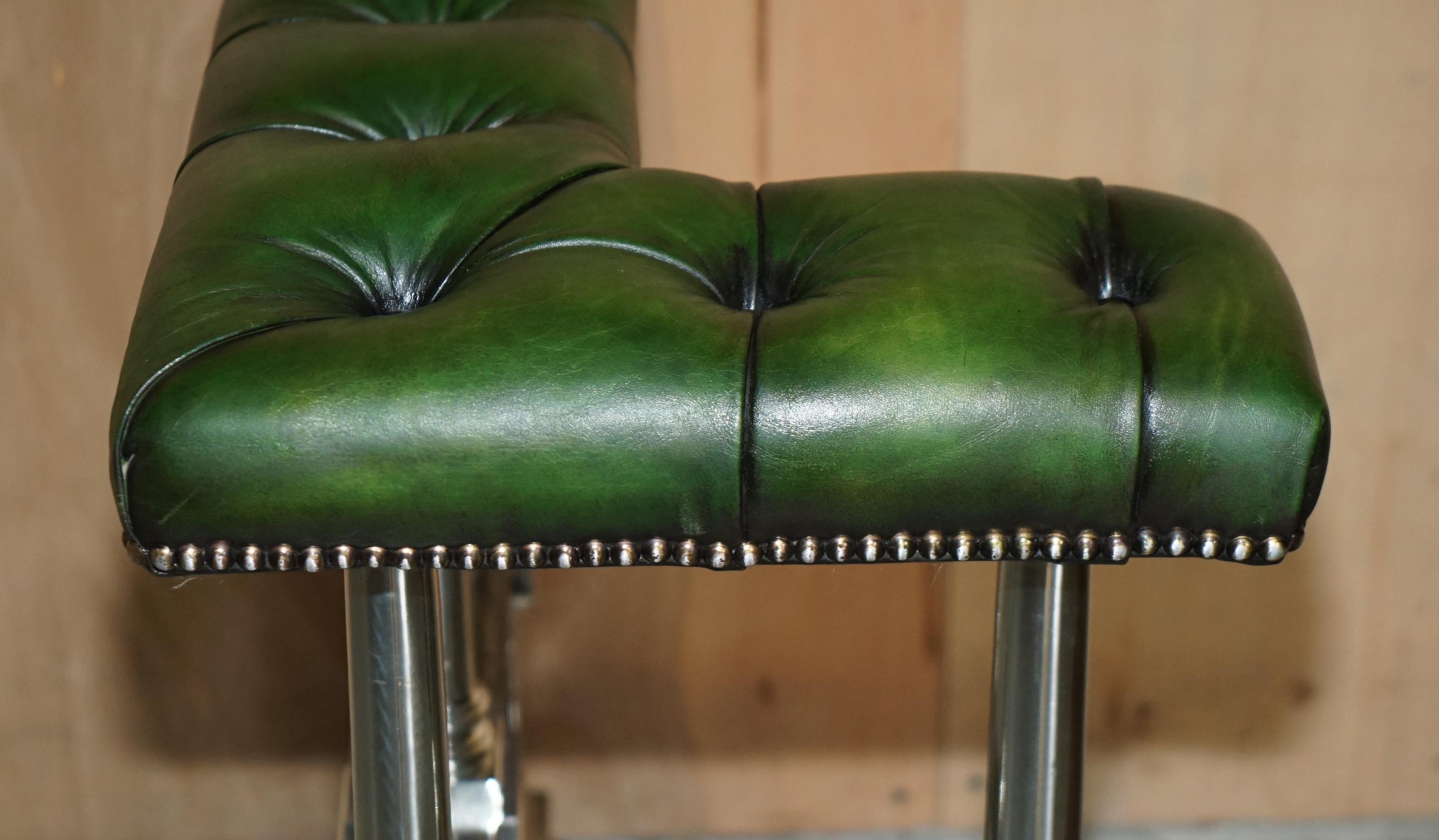 MUSEUM QUALITY ViCTORIAN CHROME CASTLE GREEN LEATHER CHESTERFIELD CLUB FENDER For Sale 6