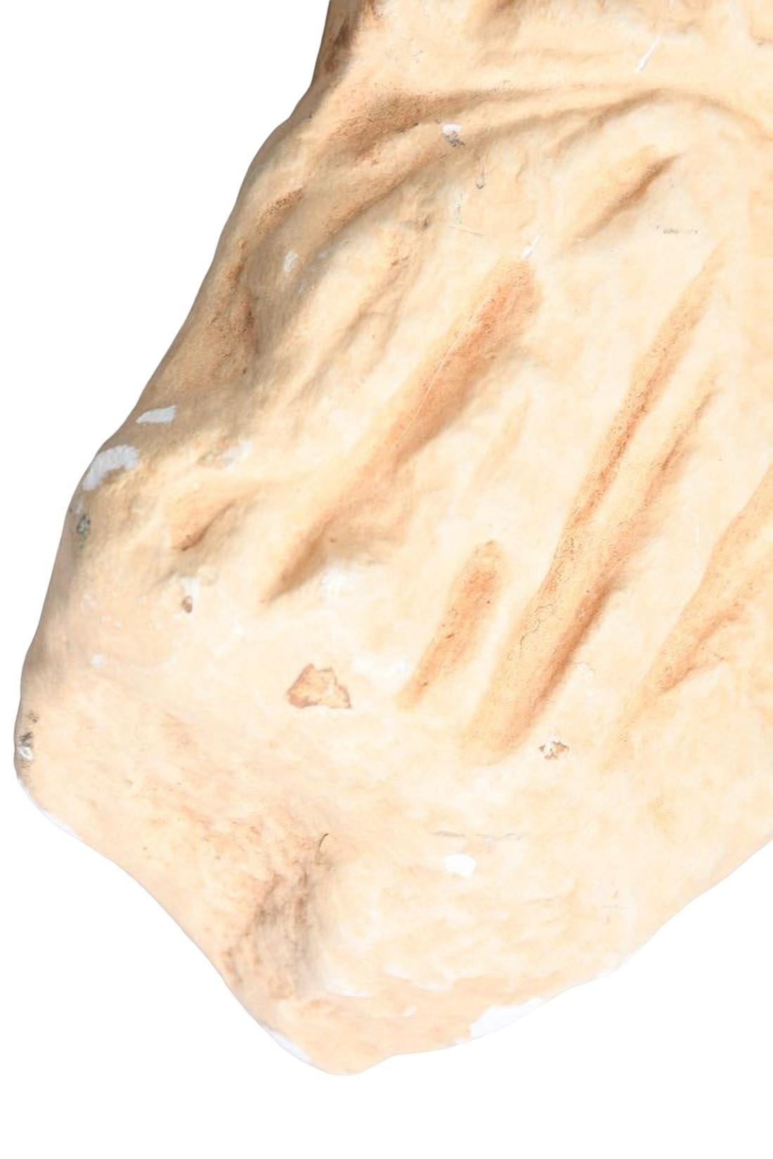 Museum Replica Fragment eines Votivreliefs aus Marmor von der Akropolis von Athen im Angebot 2