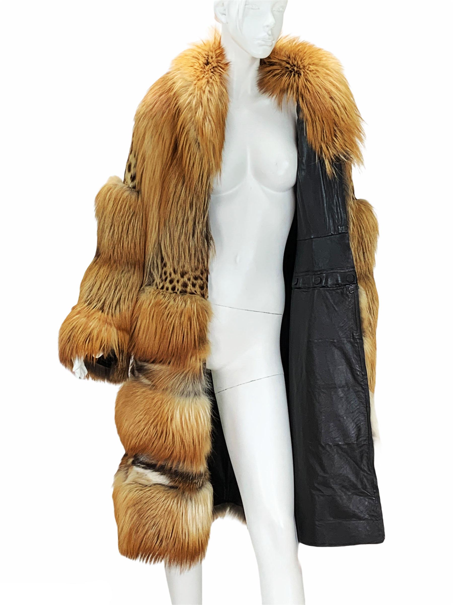 Museum Tom Ford for Gucci Runway F/W 1999 2 in 1 Fur Coat Jacket  For Sale 6