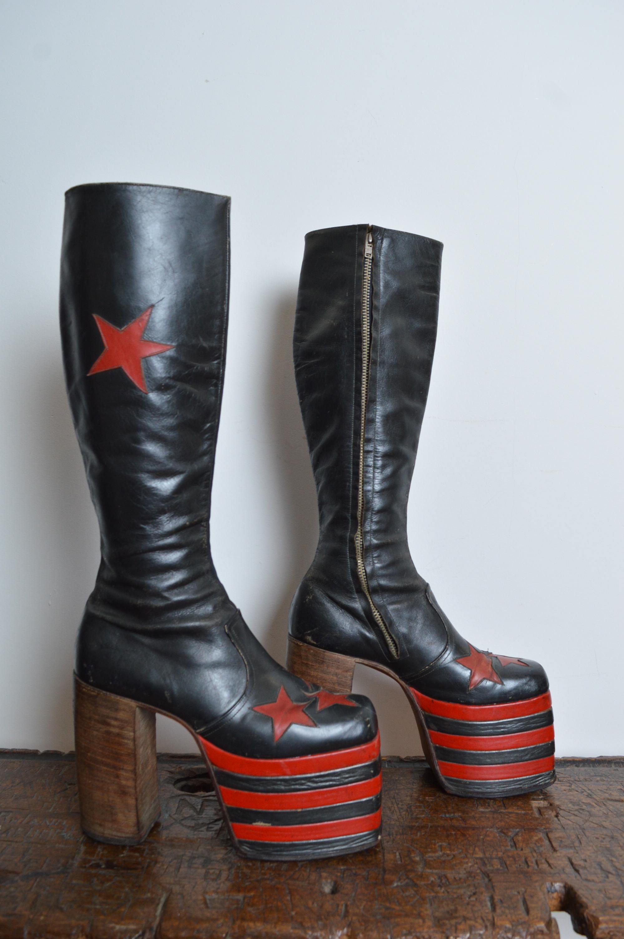 Women's or Men's Museum Worthy 1970's Glam Rock leather Red & Black Platform Boots UK 6 / EU 39 For Sale