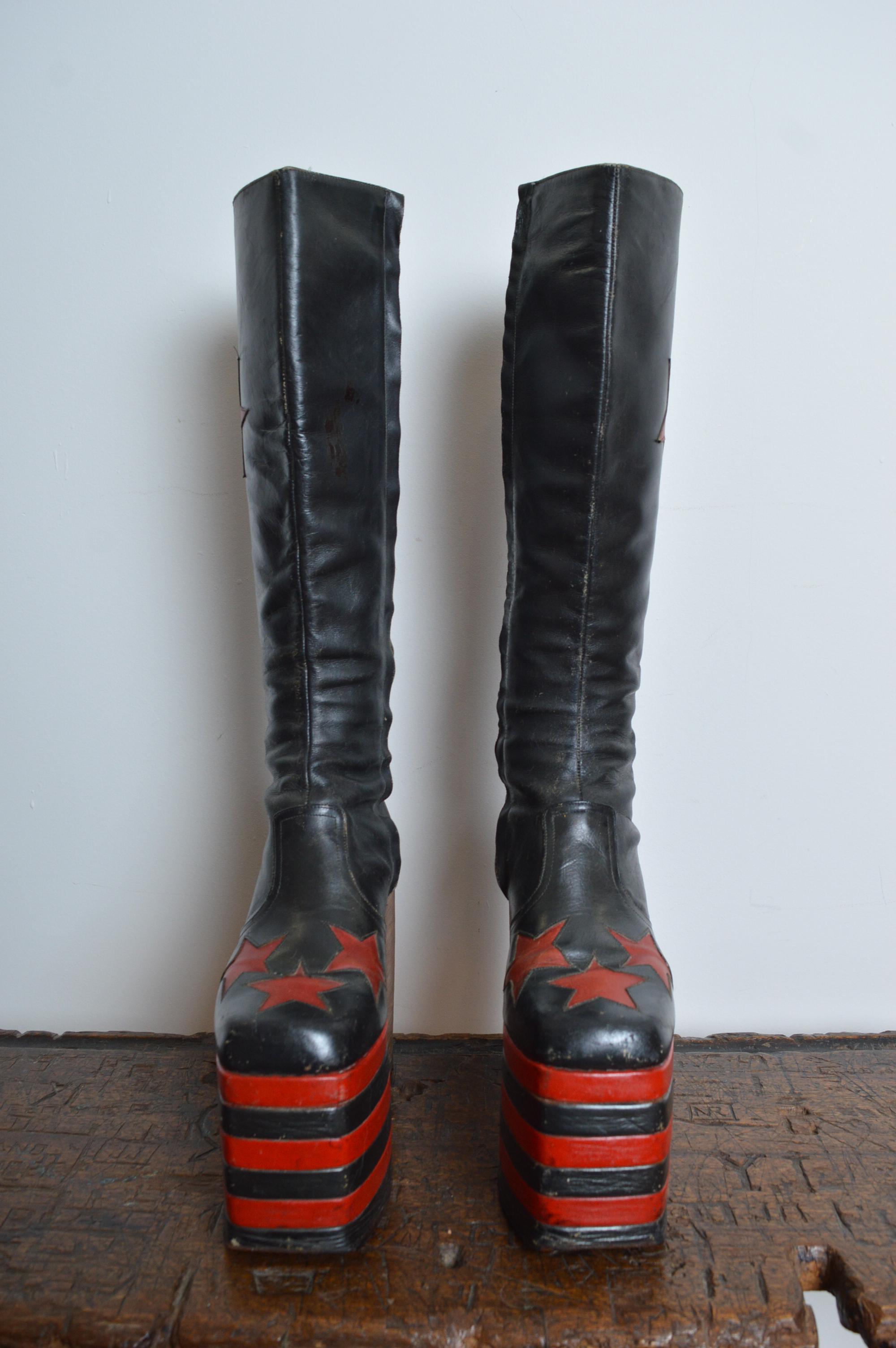 Museum Worthy 1970's Glam Rock leather Red & Black Platform Boots UK 6 / EU 39 For Sale 2