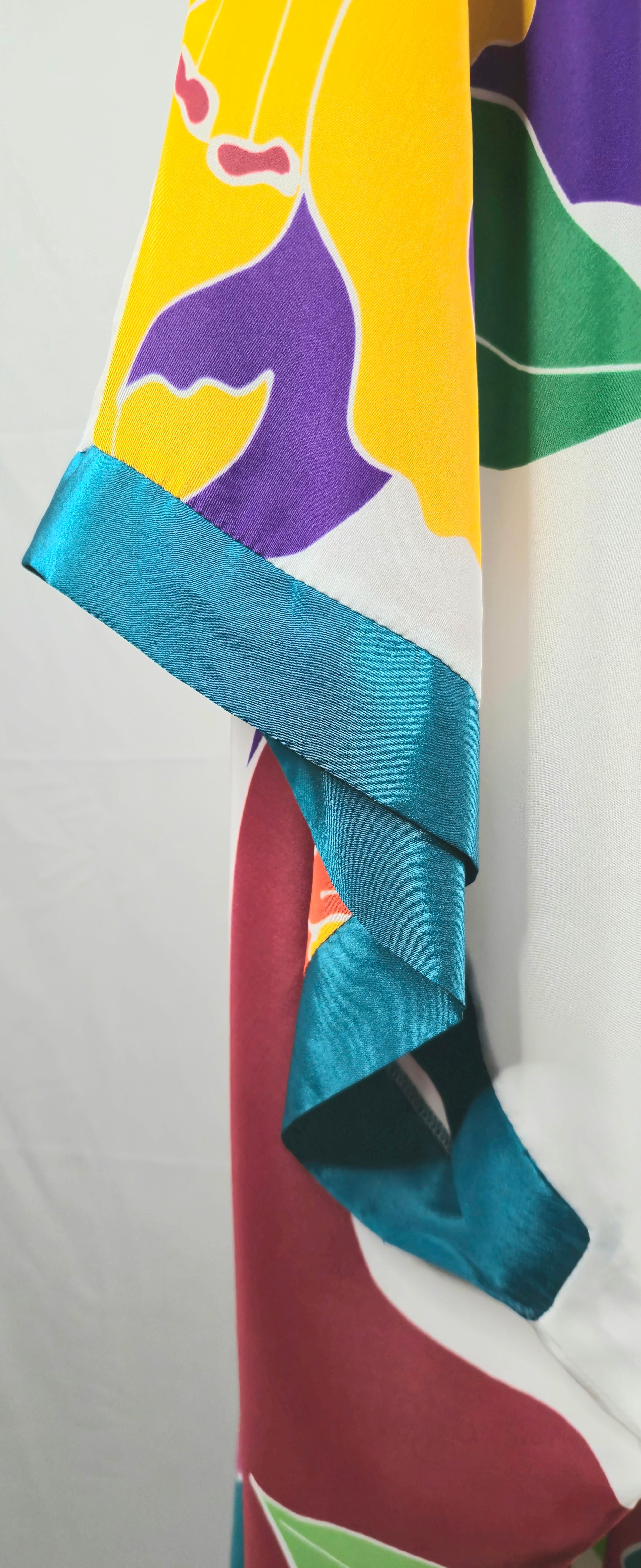 OscarDeLaRenta 1982 MuseumShown Handpainted Floral Abstract CrepeDeChine Caftan For Sale 5