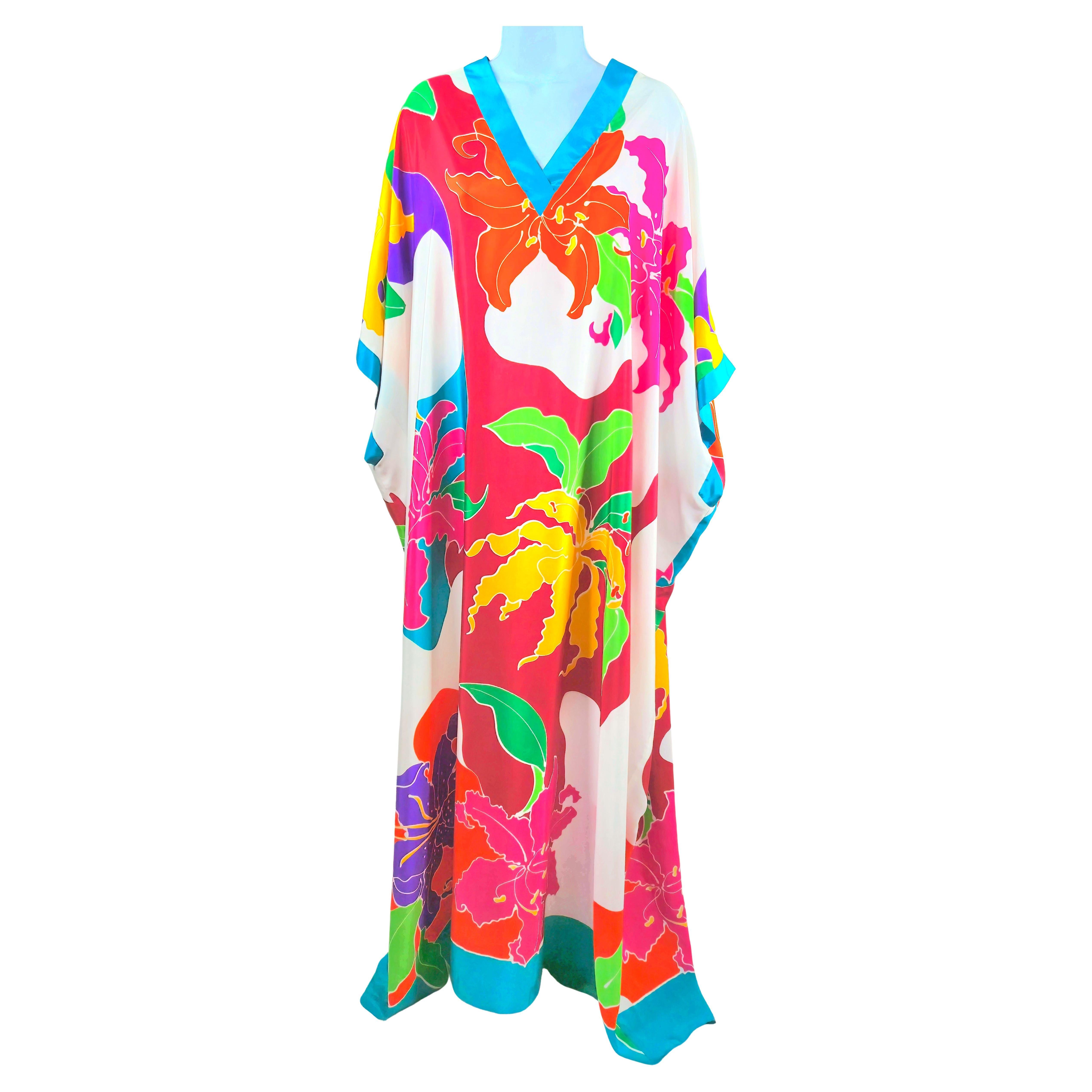 OscarDeLaRenta 1982 MuseumShown Handpainted Floral Abstract CrepeDeChine Caftan For Sale
