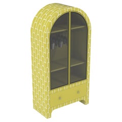 Meuble bar jaune citron d'inspiration champignon par Artisanal
