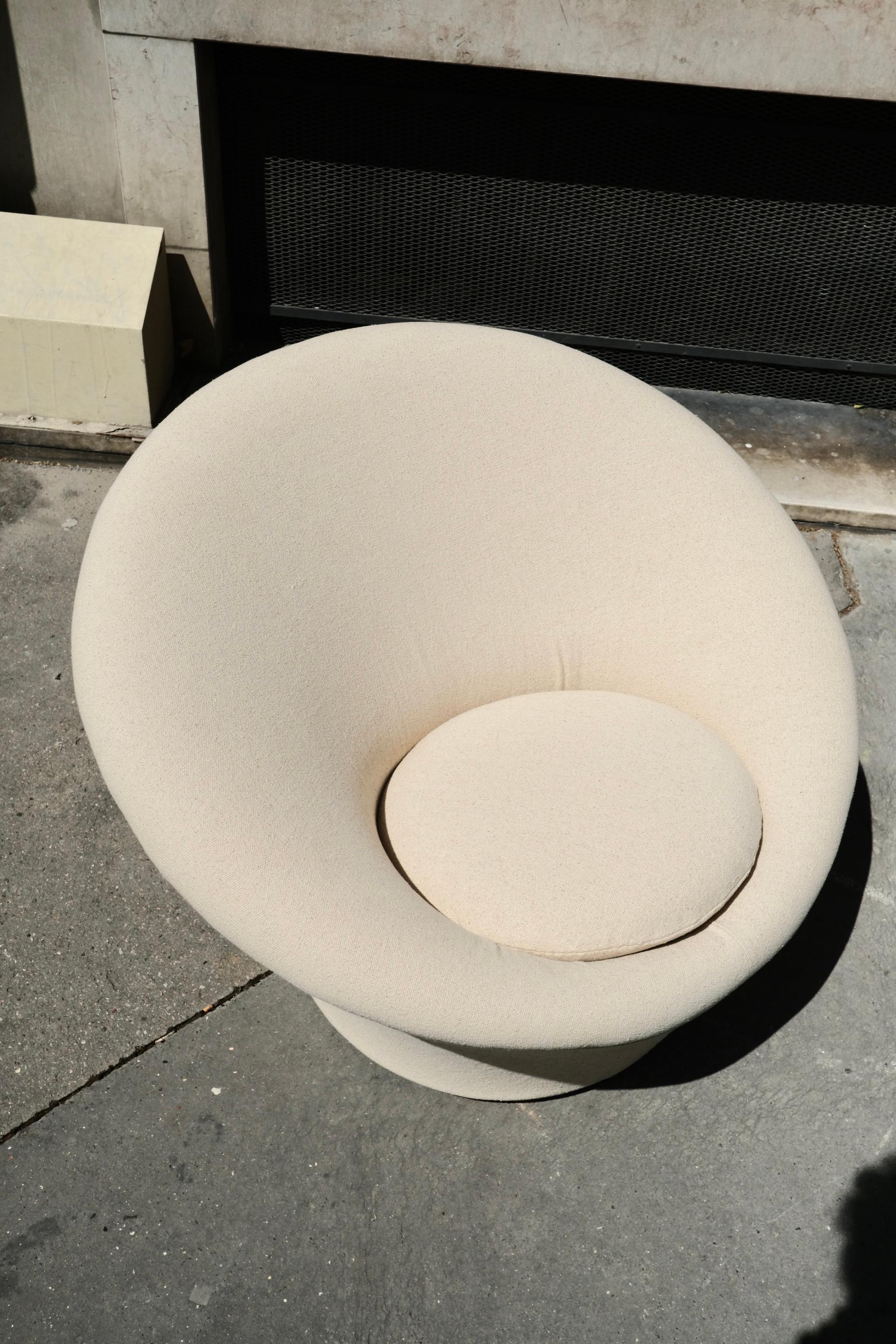 Poltrona e pouf a fungo di Pierre Paulin per Artifact, 1960 in vendita 4