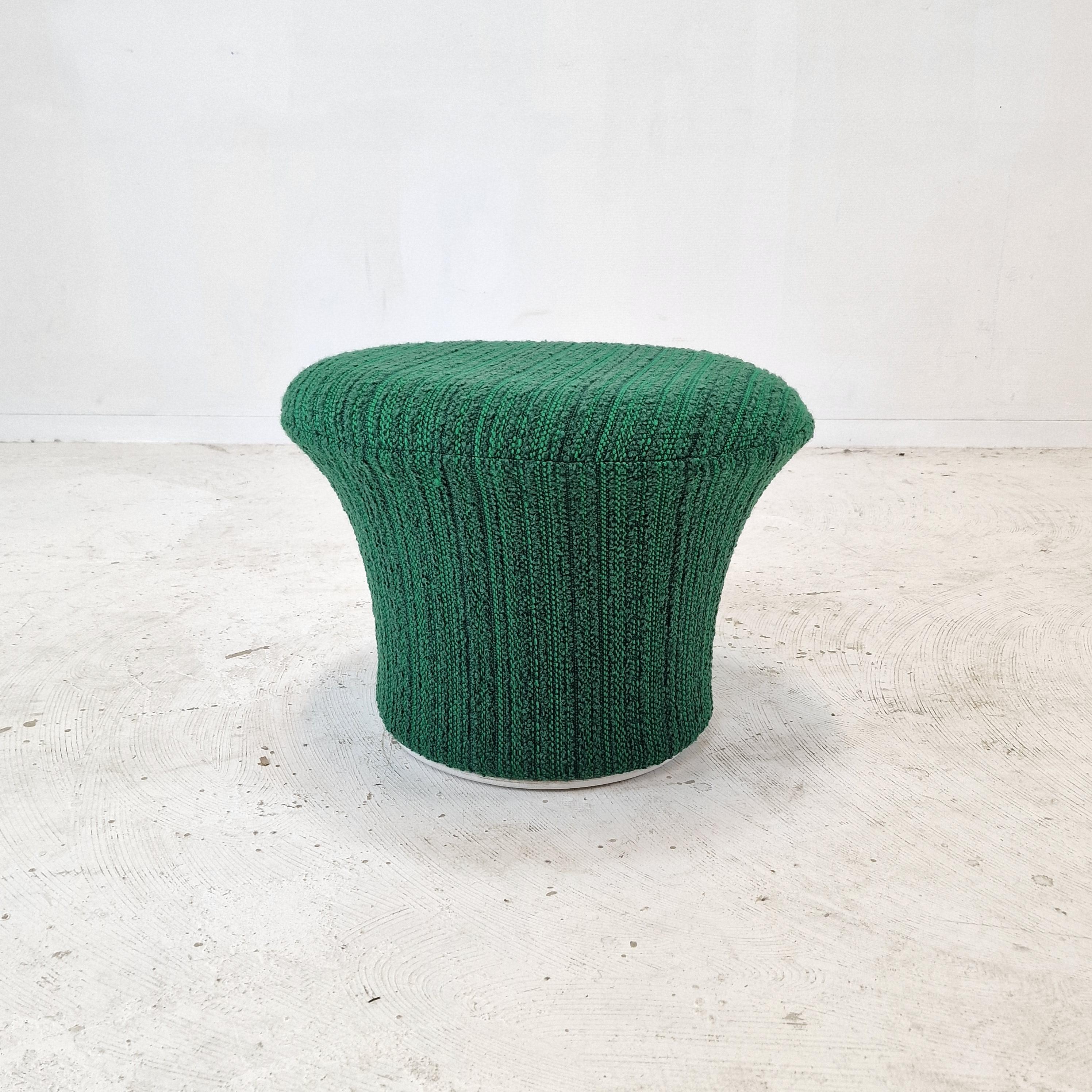 Mushroom Armchair and Ottoman by Pierre Paulin for Artifort, 1960's For Sale 3