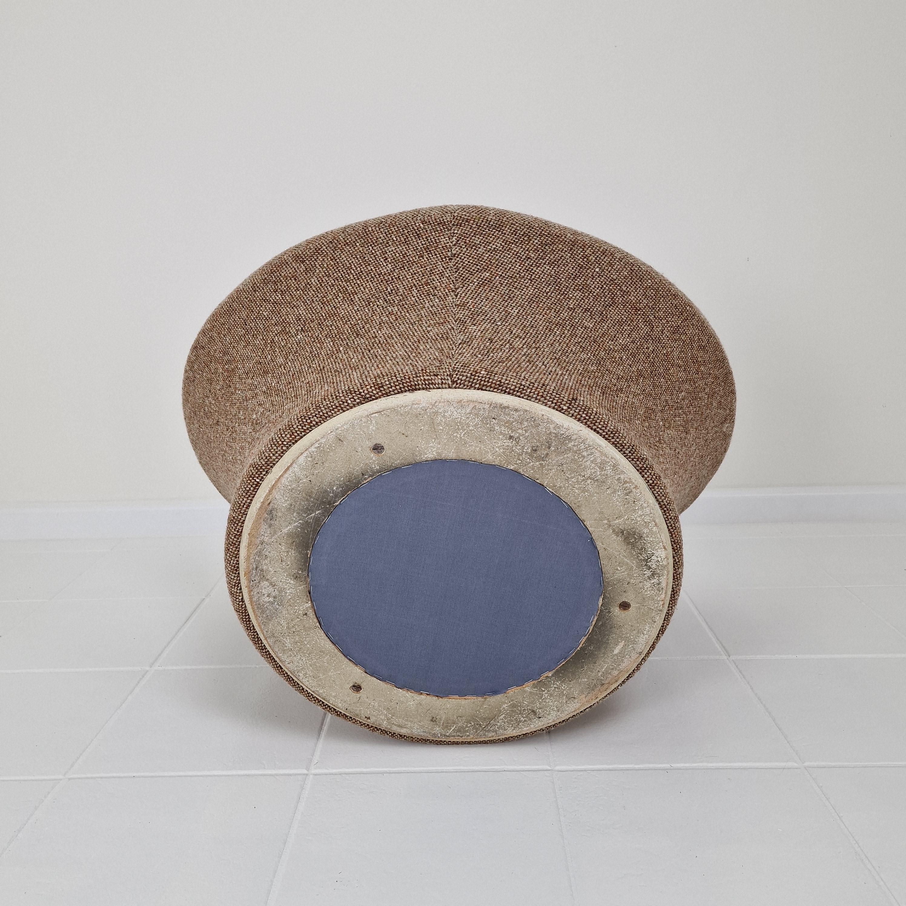 Mushroom Armchair and Ottoman by Pierre Paulin for Artifort, 1960's For Sale 3