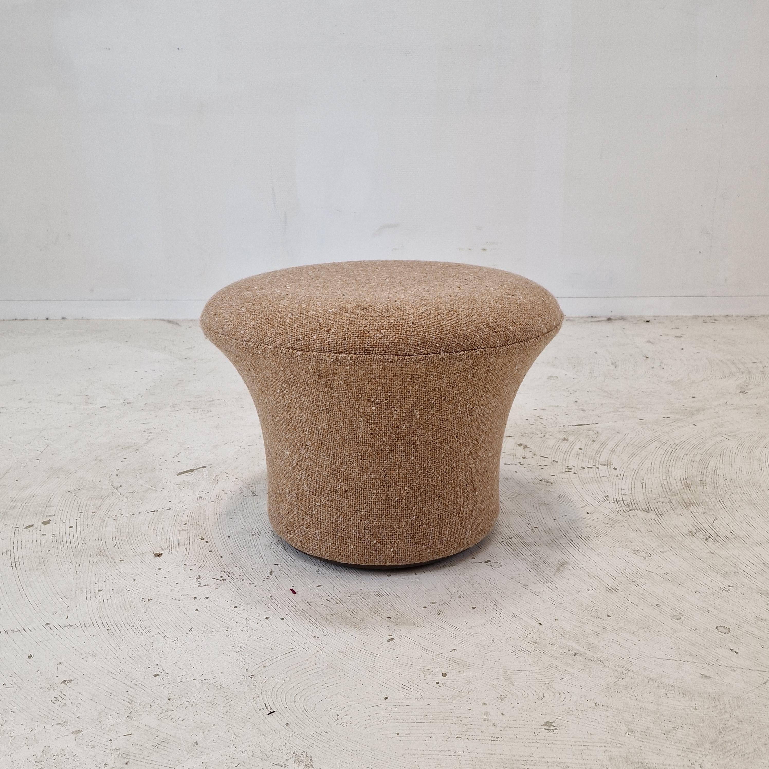Mushroom Armchair and Ottoman by Pierre Paulin for Artifort, 1960's 6