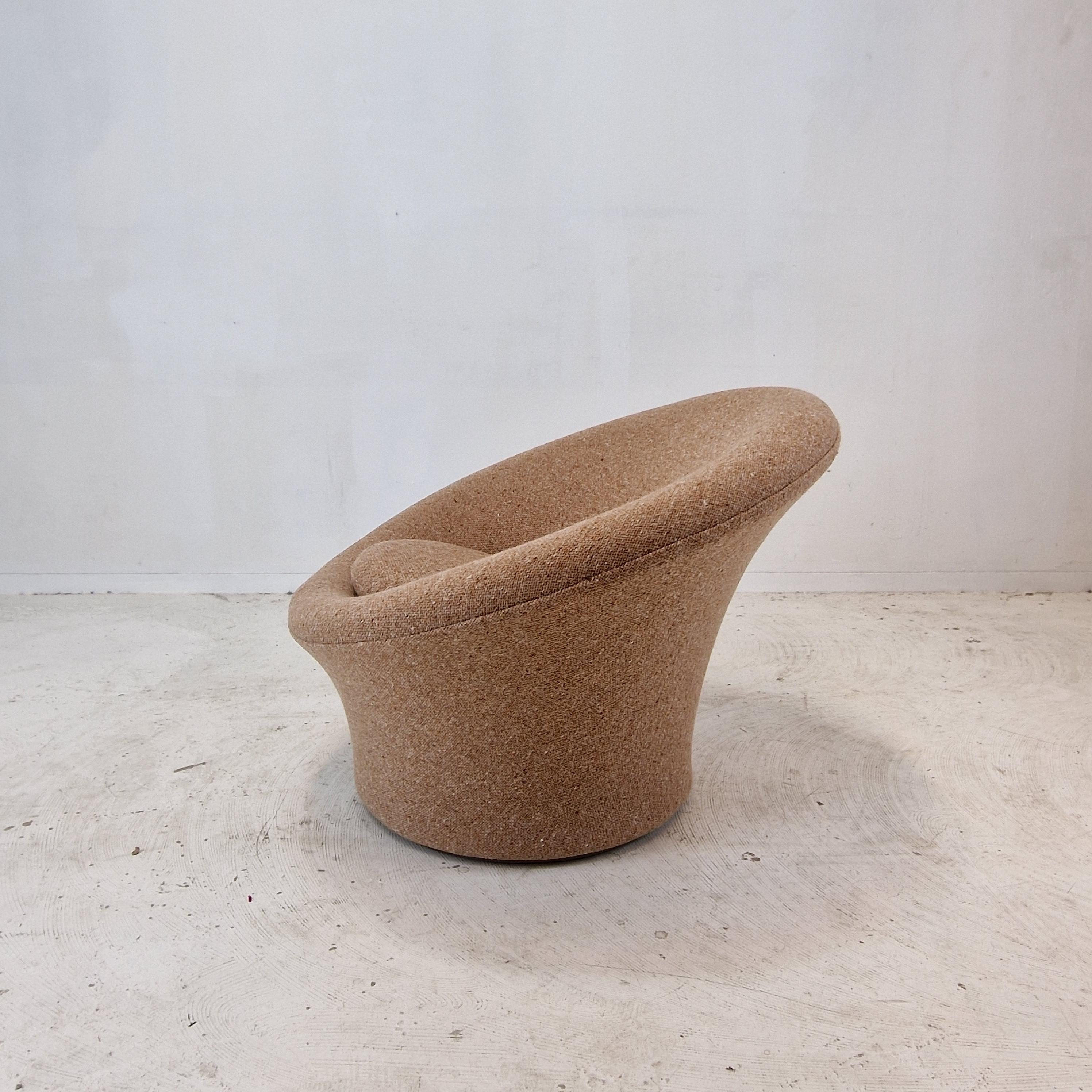 Fabric Mushroom Armchair and Ottoman by Pierre Paulin for Artifort, 1960's