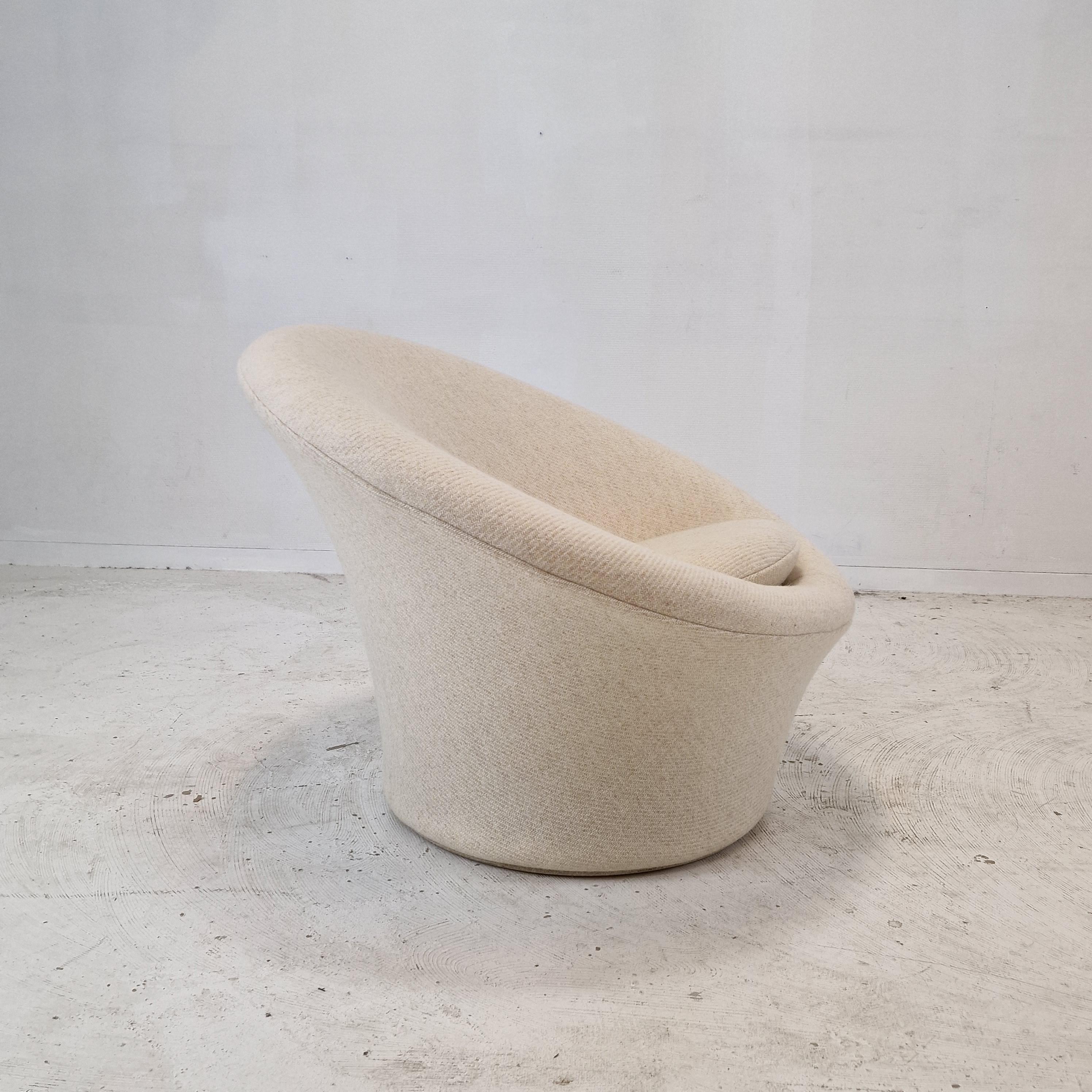 Mushroom Armchair and Ottoman by Pierre Paulin for Artifort, 1960's For Sale 2