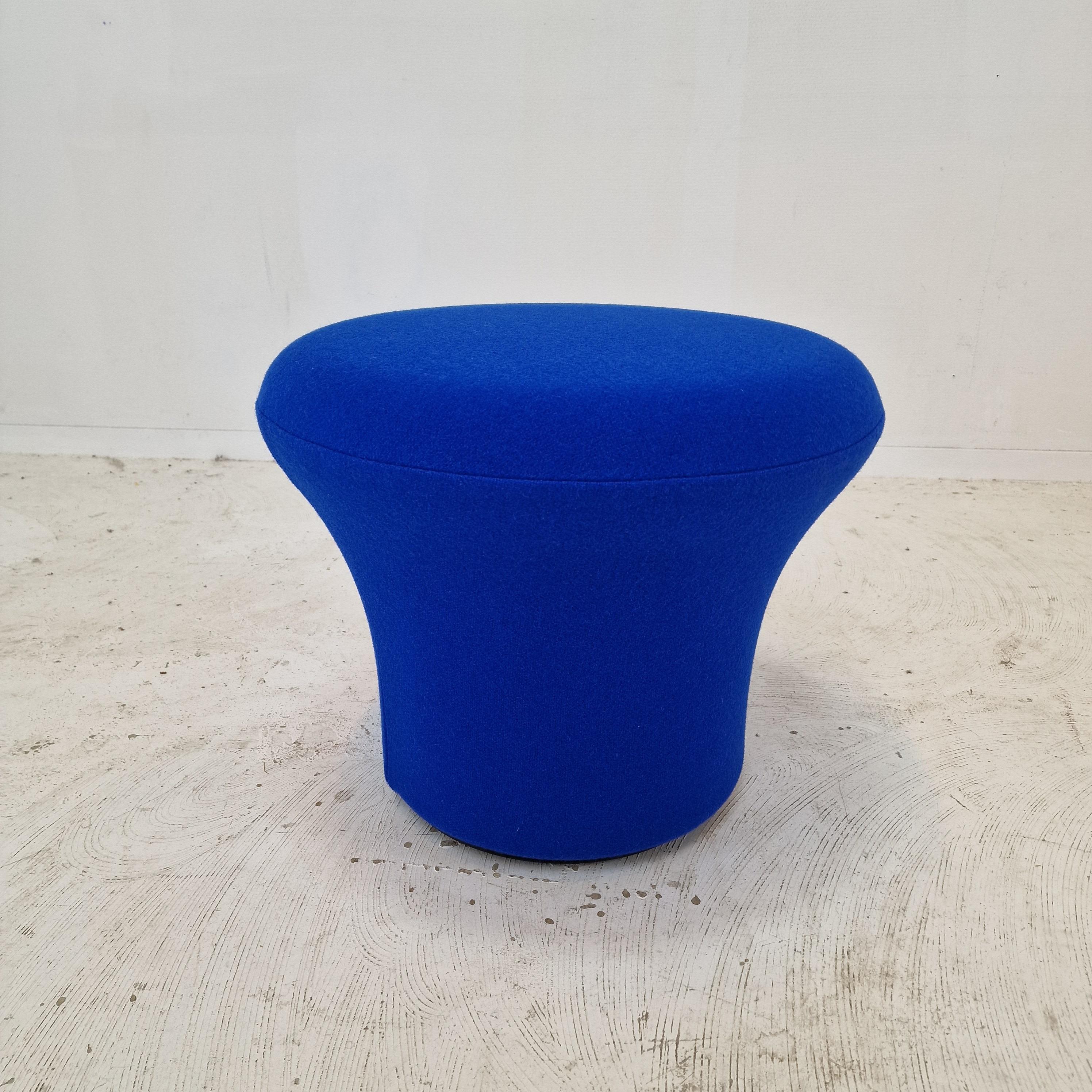 Mushroom Armchair and Ottoman by Pierre Paulin for Artifort For Sale 5