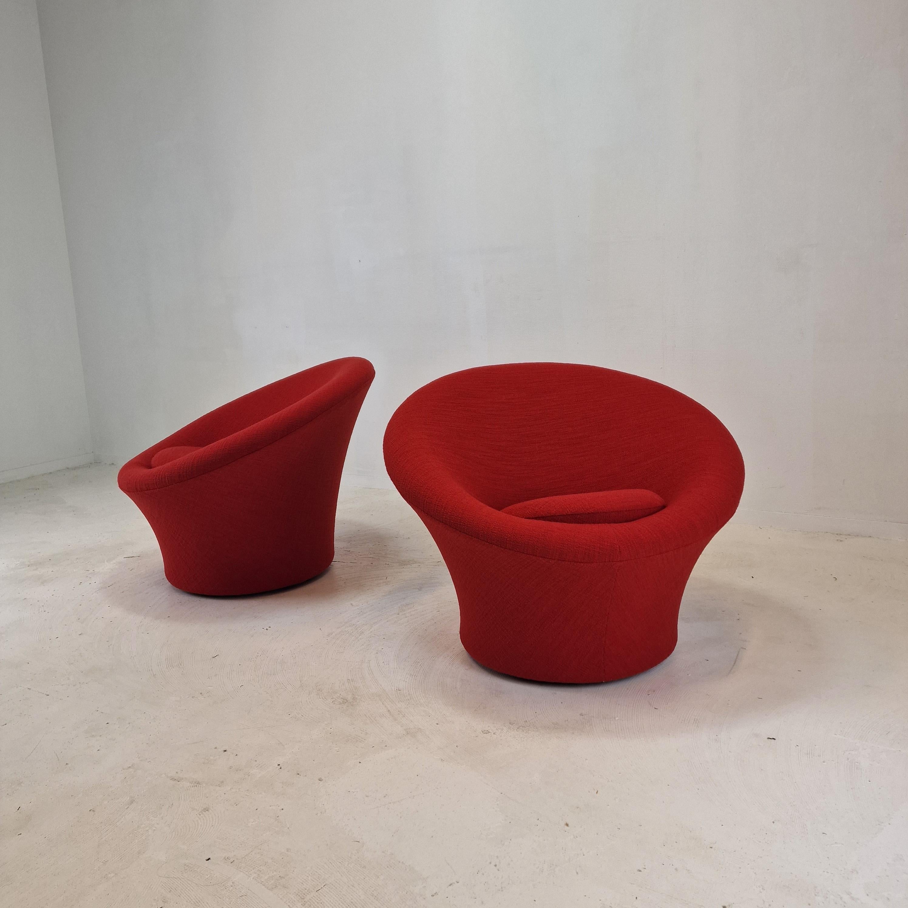 Very comfortable and cosy Artifort Mushroom chair, designed by Pierre Paulin in the 60s. 
These particular chairs are fabricated in the 80s

Covered with very exclusive Dedar Italy fabric.
This wool fabric has a beautiful red color.

The