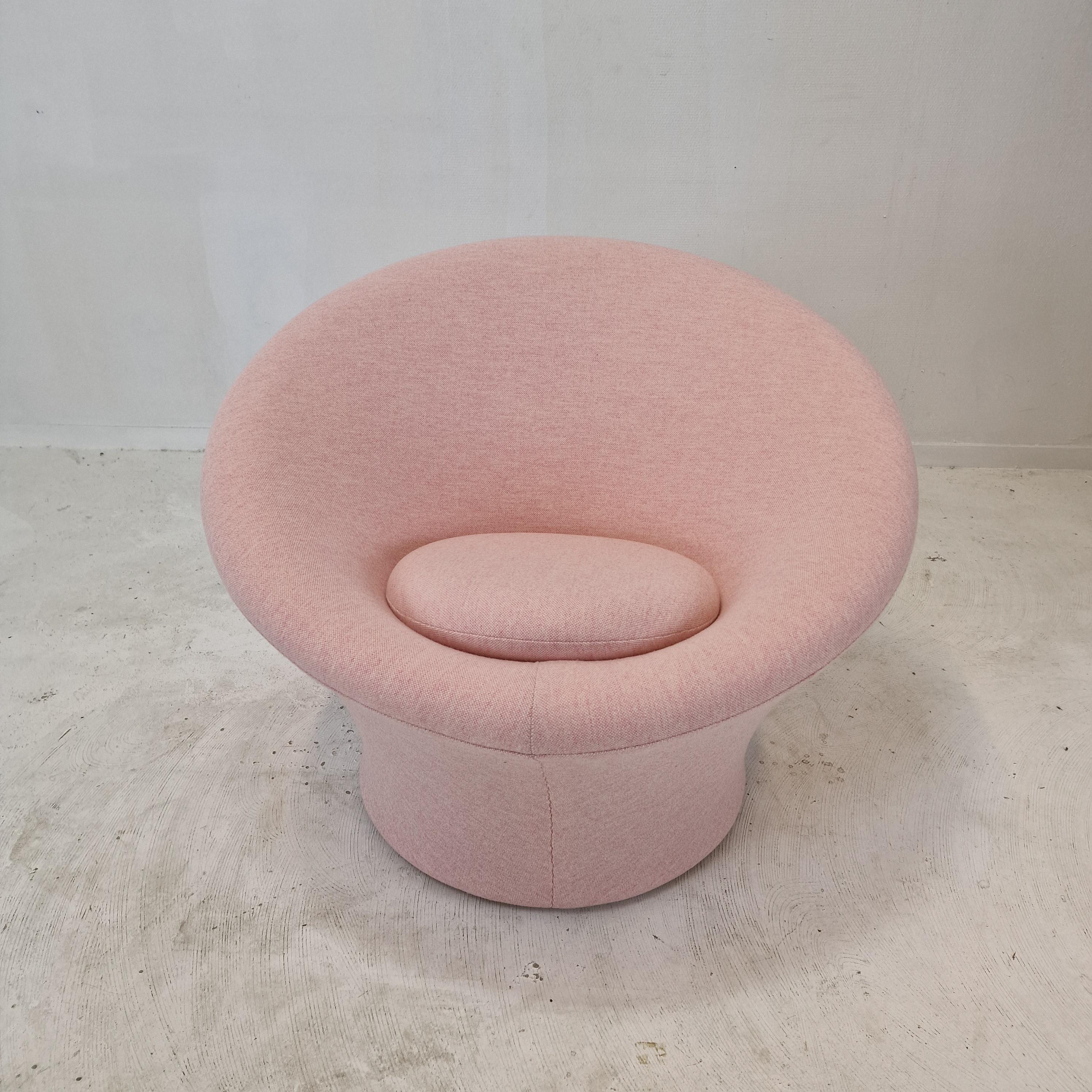 Woven Mushroom Armchair by Pierre Paulin for Artifort, 1980's For Sale