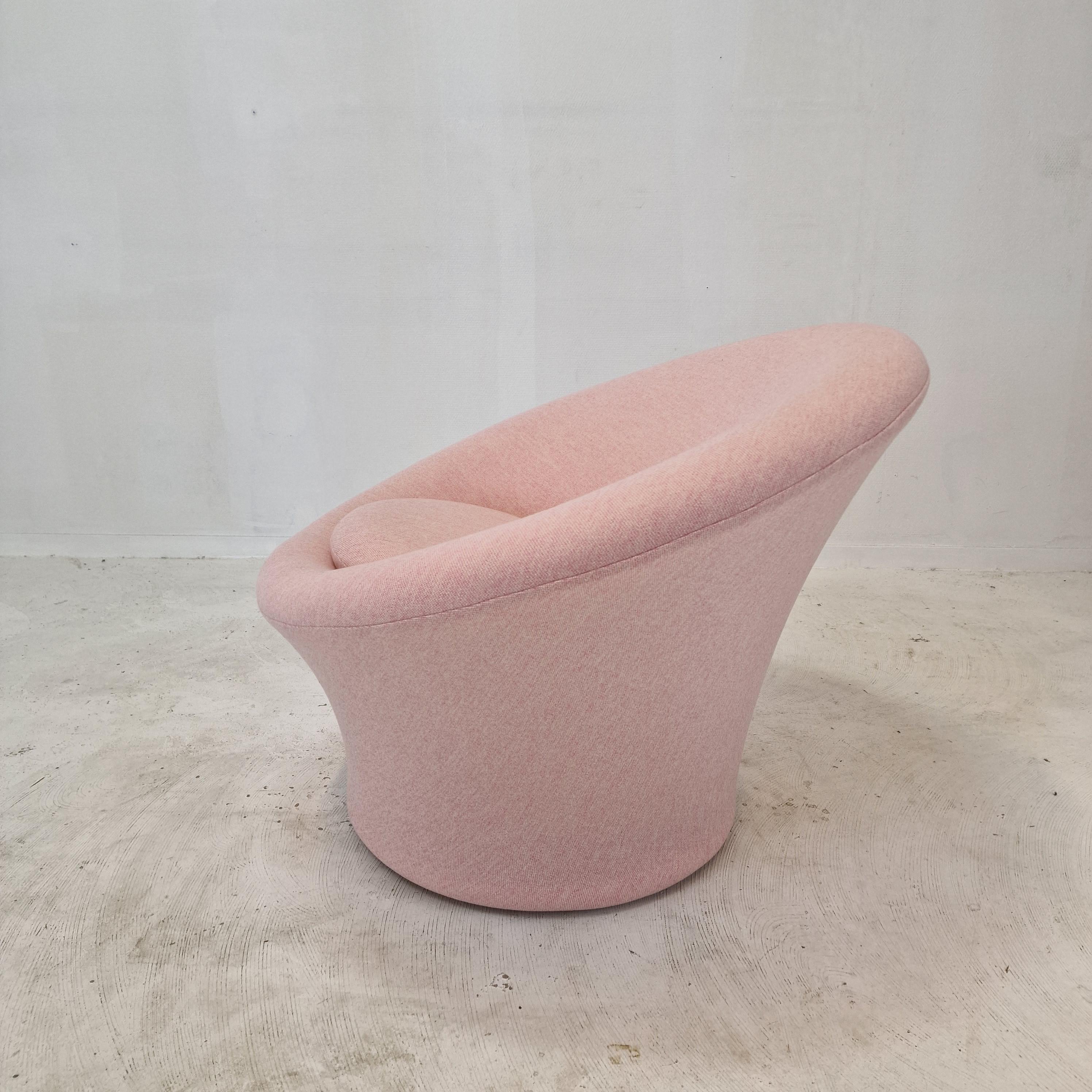 Mushroom Armchair by Pierre Paulin for Artifort, 1980's In Excellent Condition For Sale In Oud Beijerland, NL