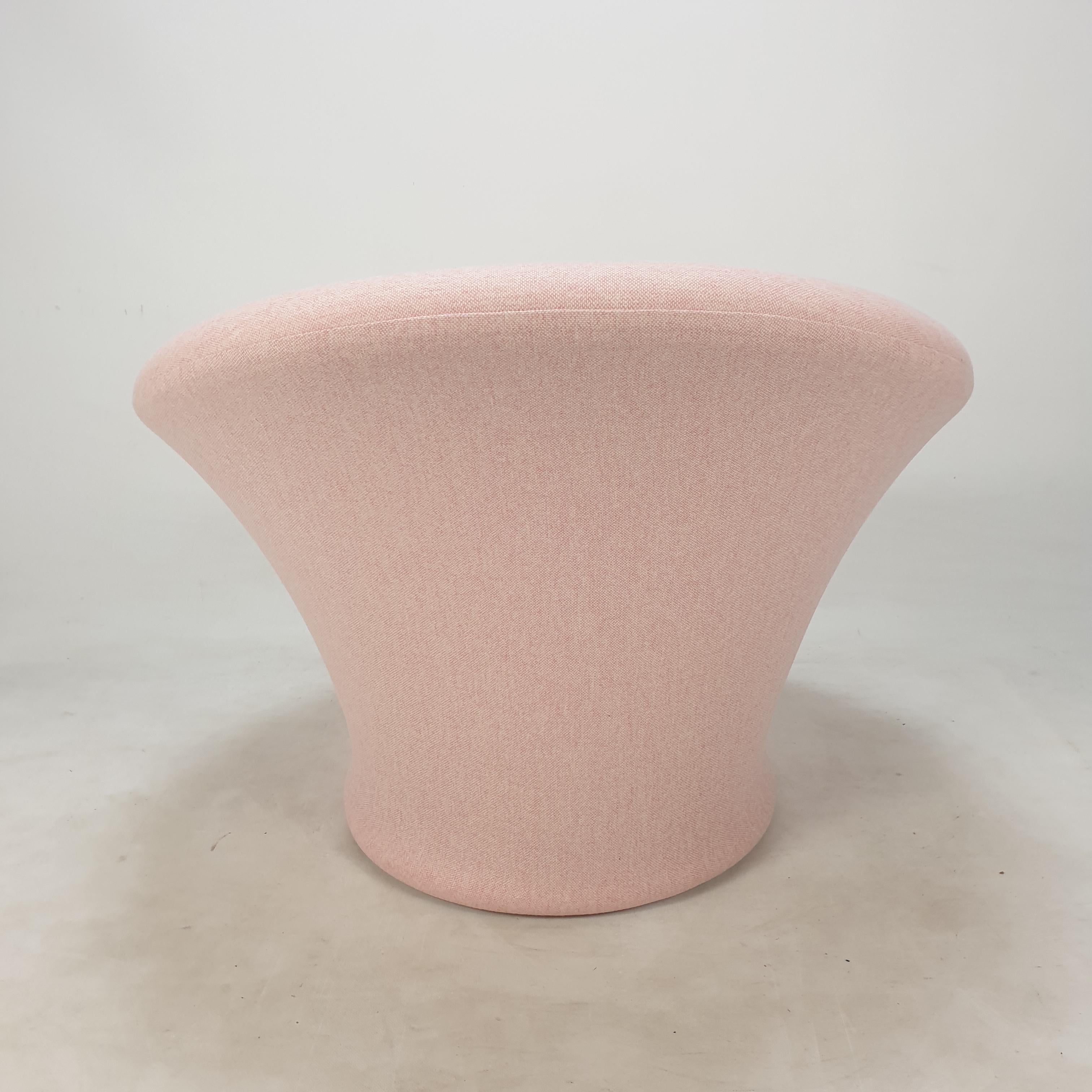 Bouclé Mushroom Armchair by Pierre Paulin for Artifort, 1980's