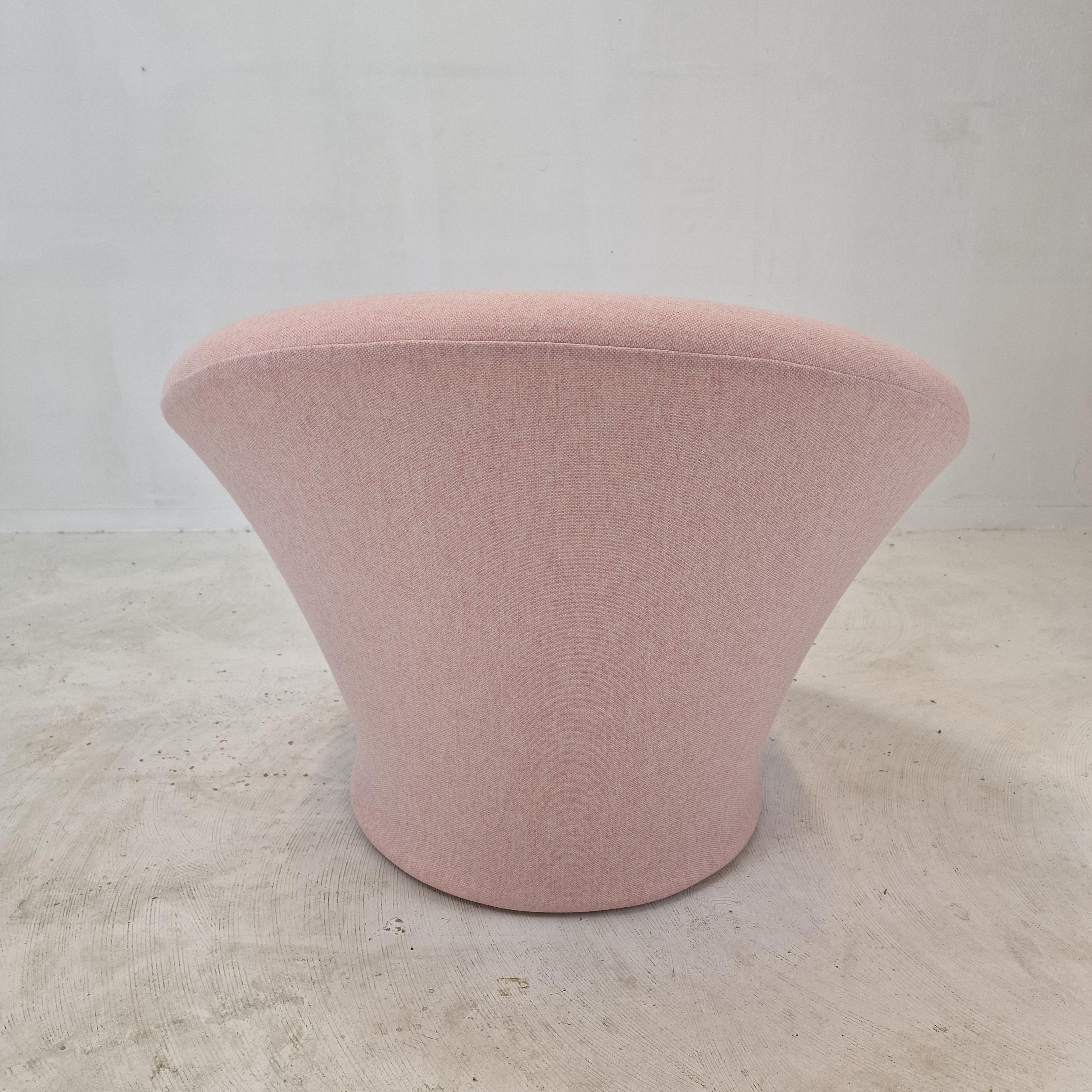 Fabric Mushroom Armchair by Pierre Paulin for Artifort, 1980's For Sale