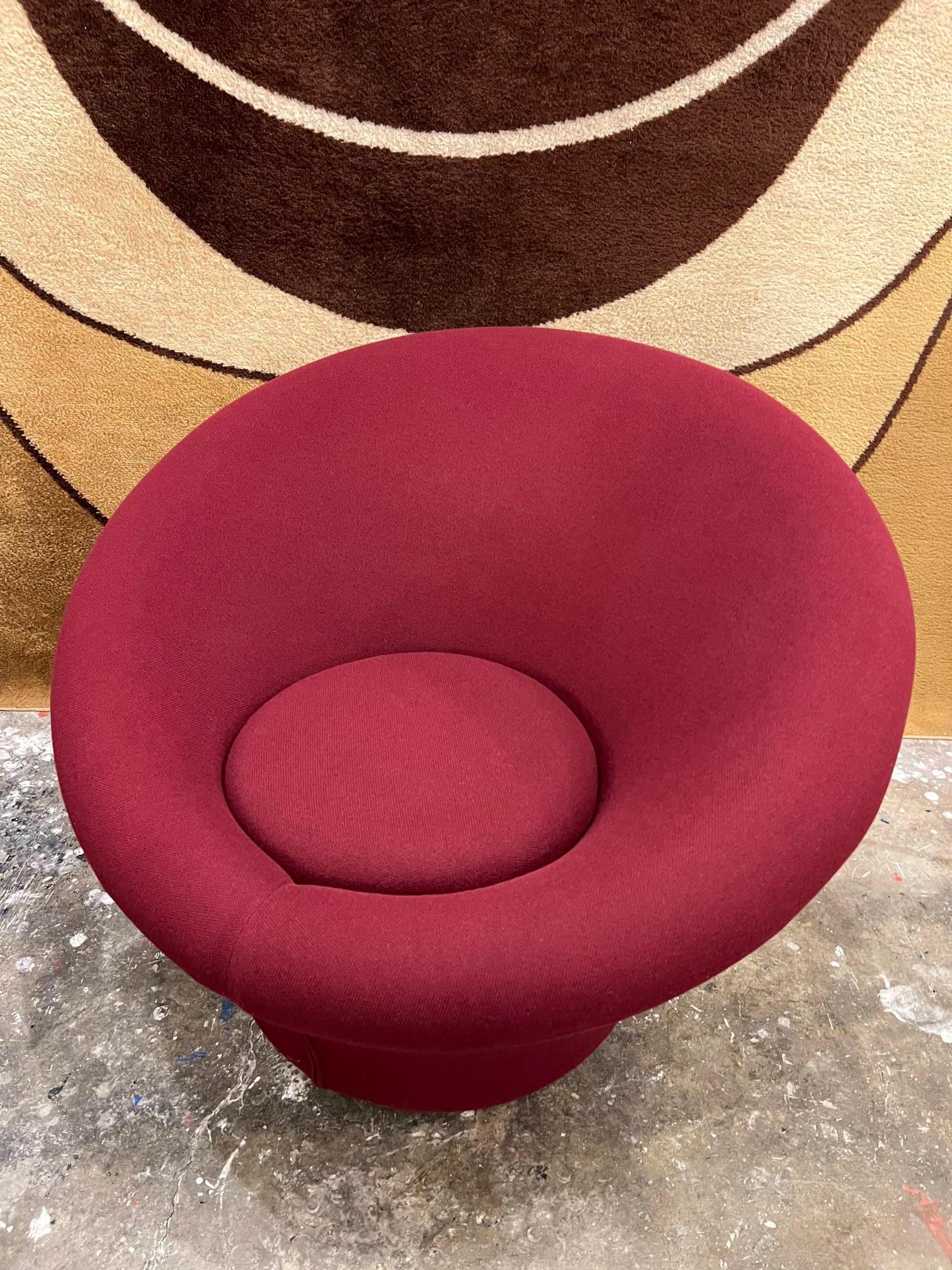 Mid-Century Modern Mushroom armchair by Pierre Paulin For Sale