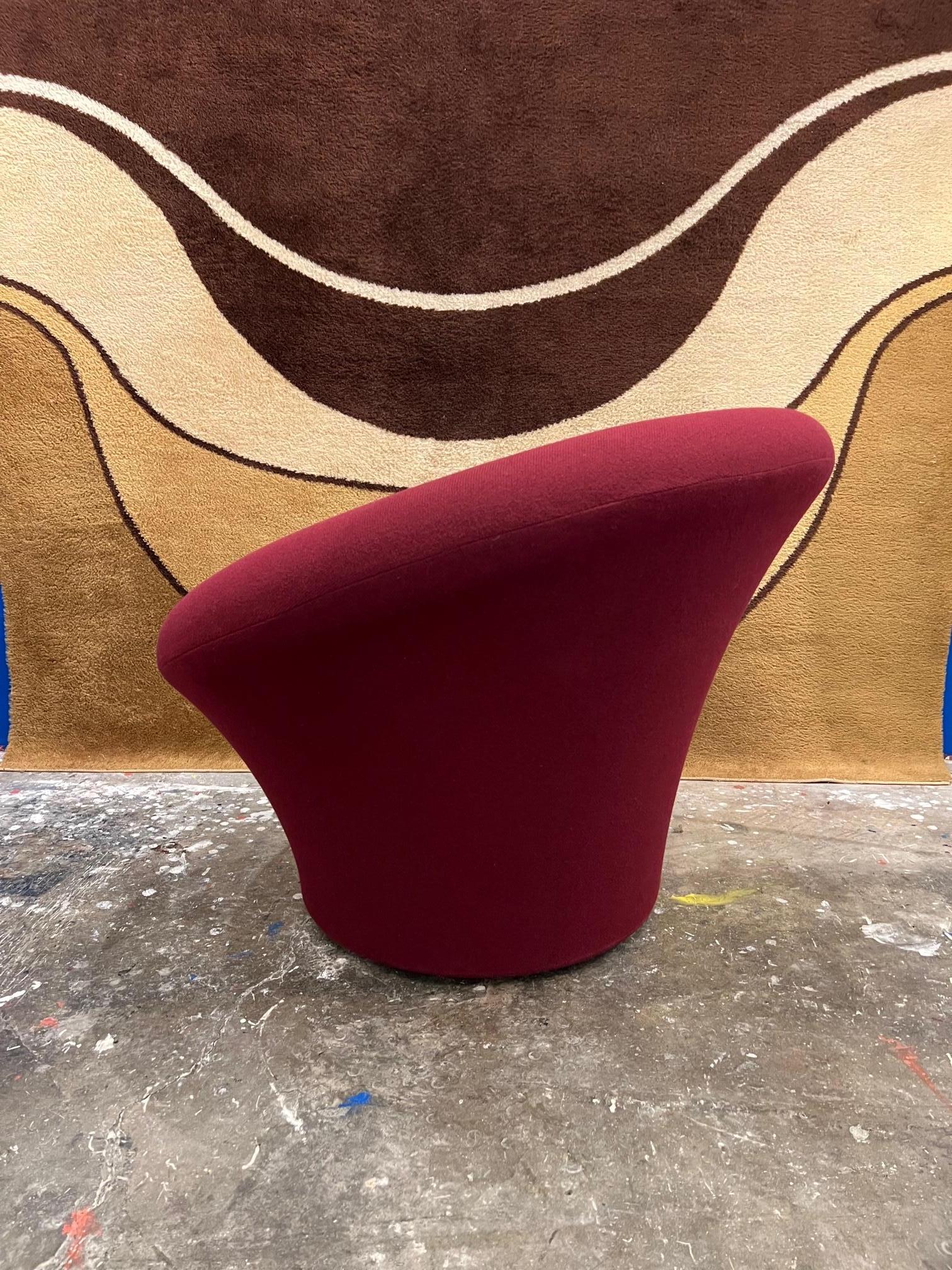 Mushroom armchair by Pierre Paulin For Sale 1