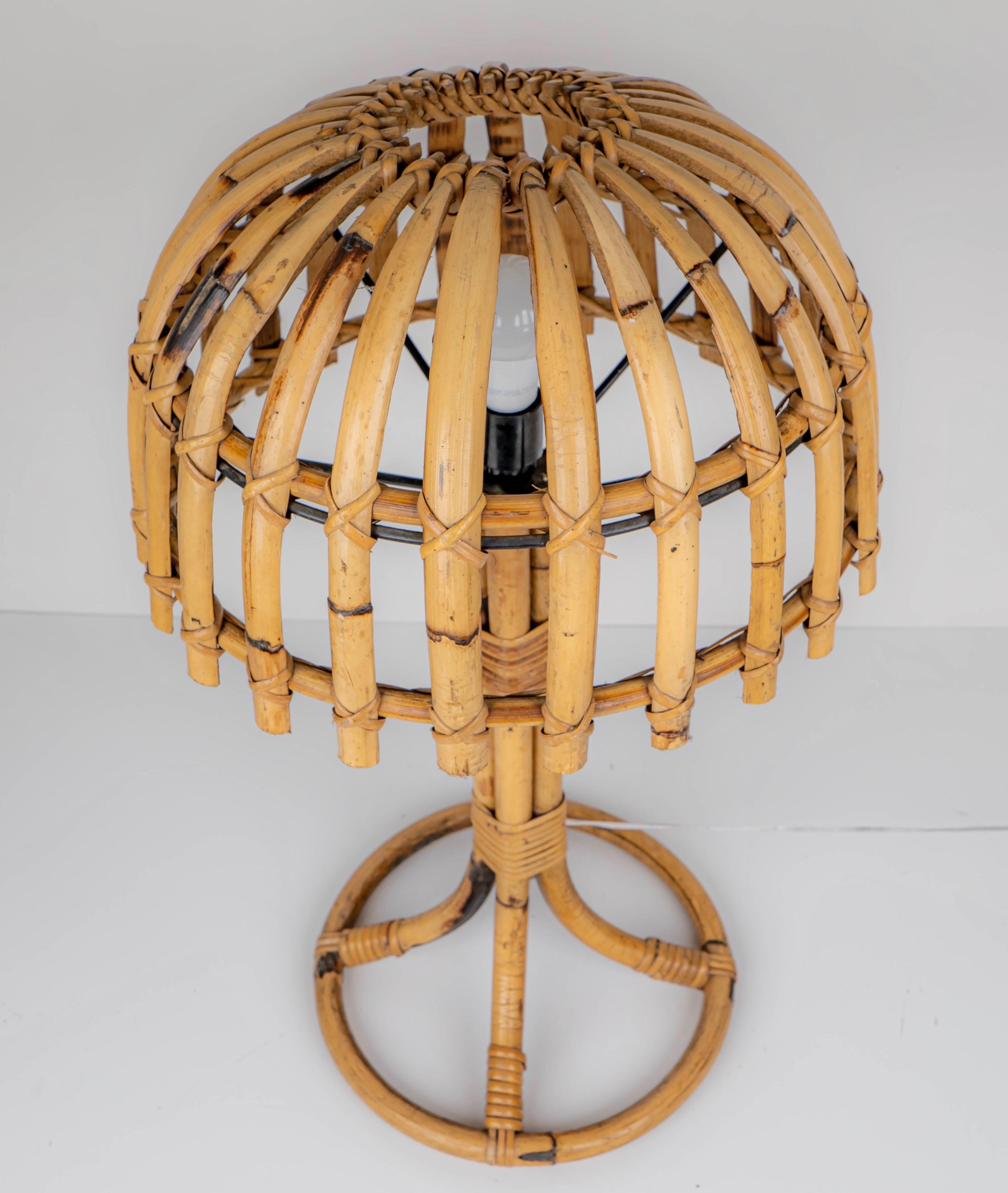 Mushroom Bamboo & Rattan Table Lamp Louis Sognot Style, France, 1960s In Good Condition In Rome, IT