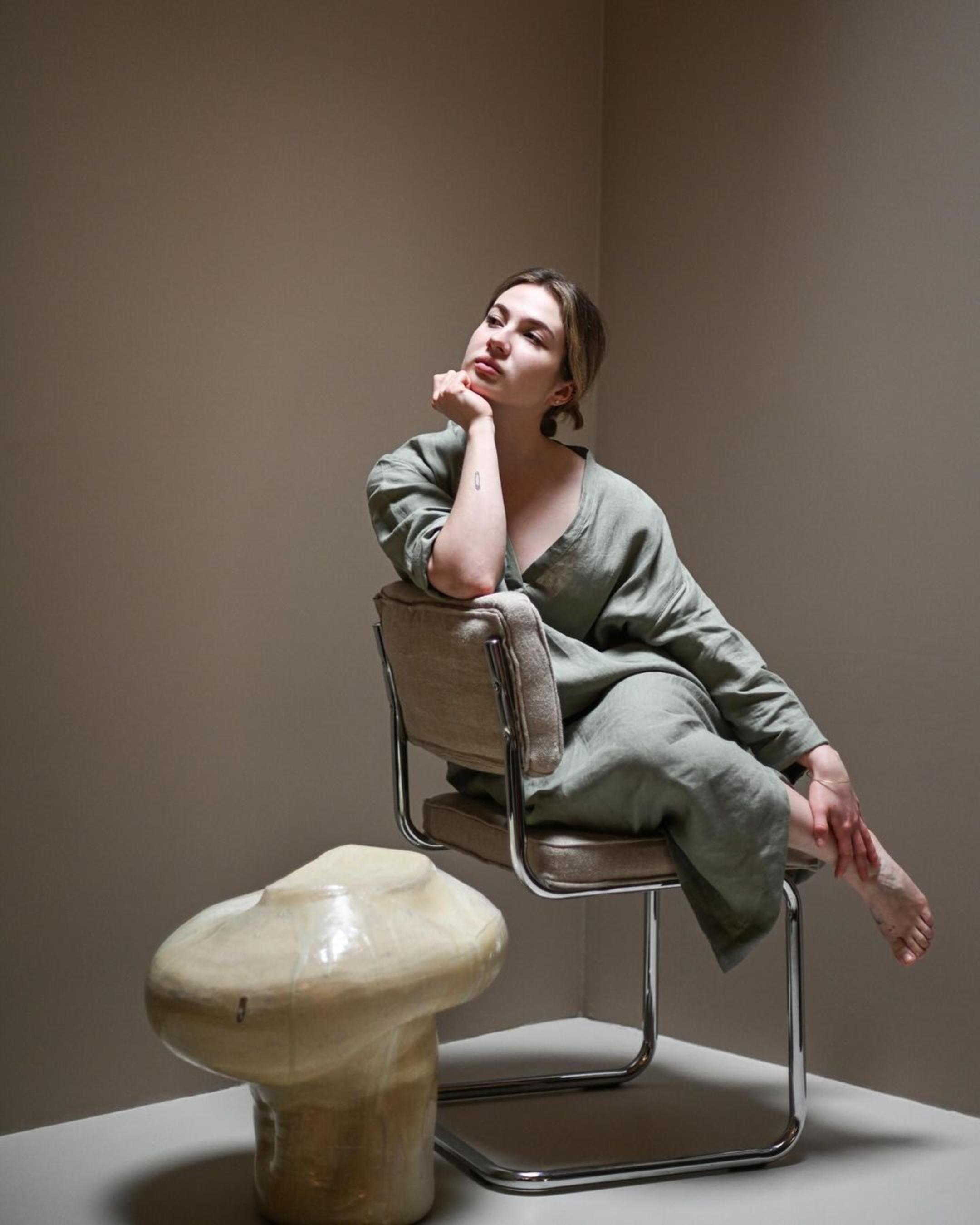 Autre Sculpture de siège en céramique champignon de Vlada Kavalchuk en vente