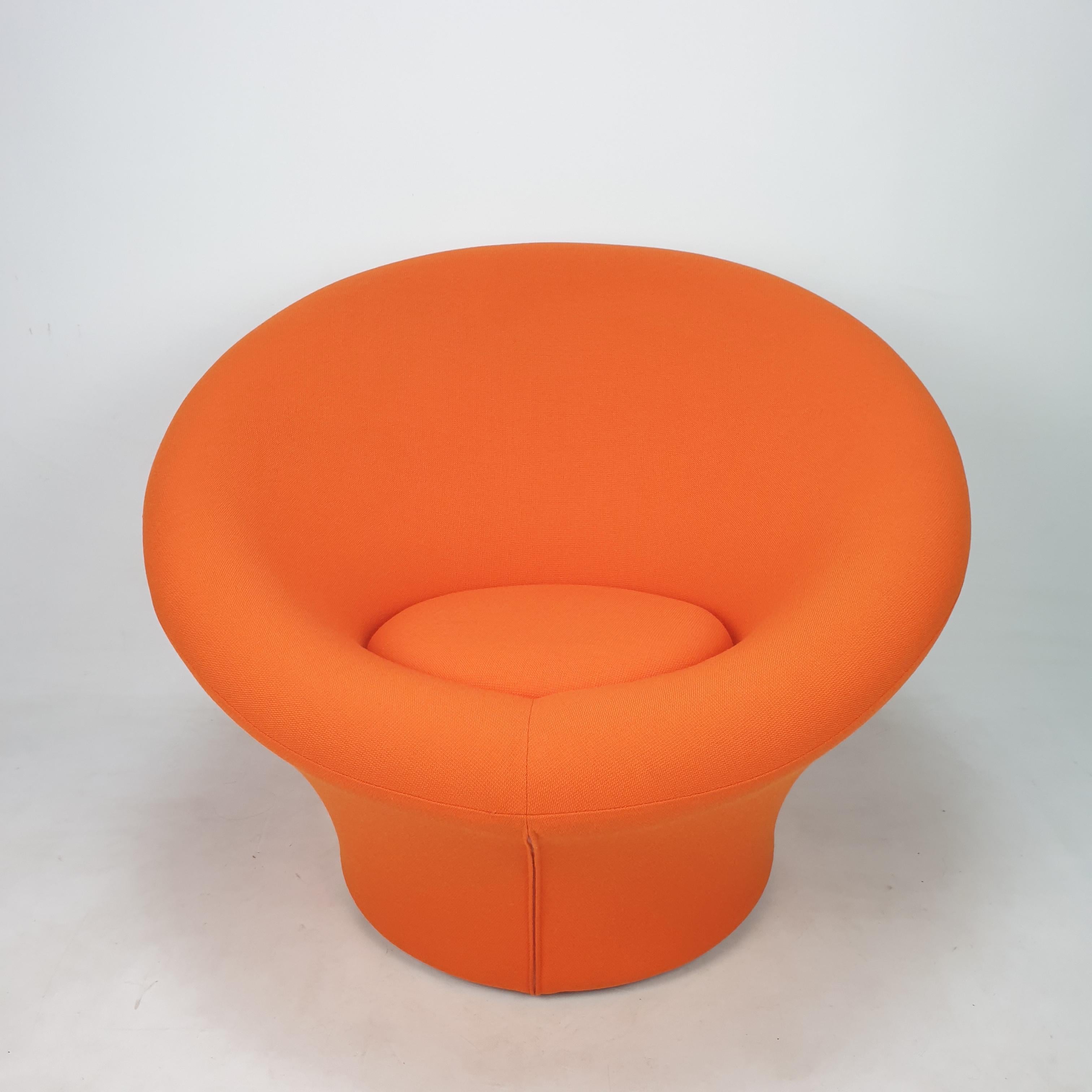 Mushroom Chair by Pierre Paulin for Artifort 7