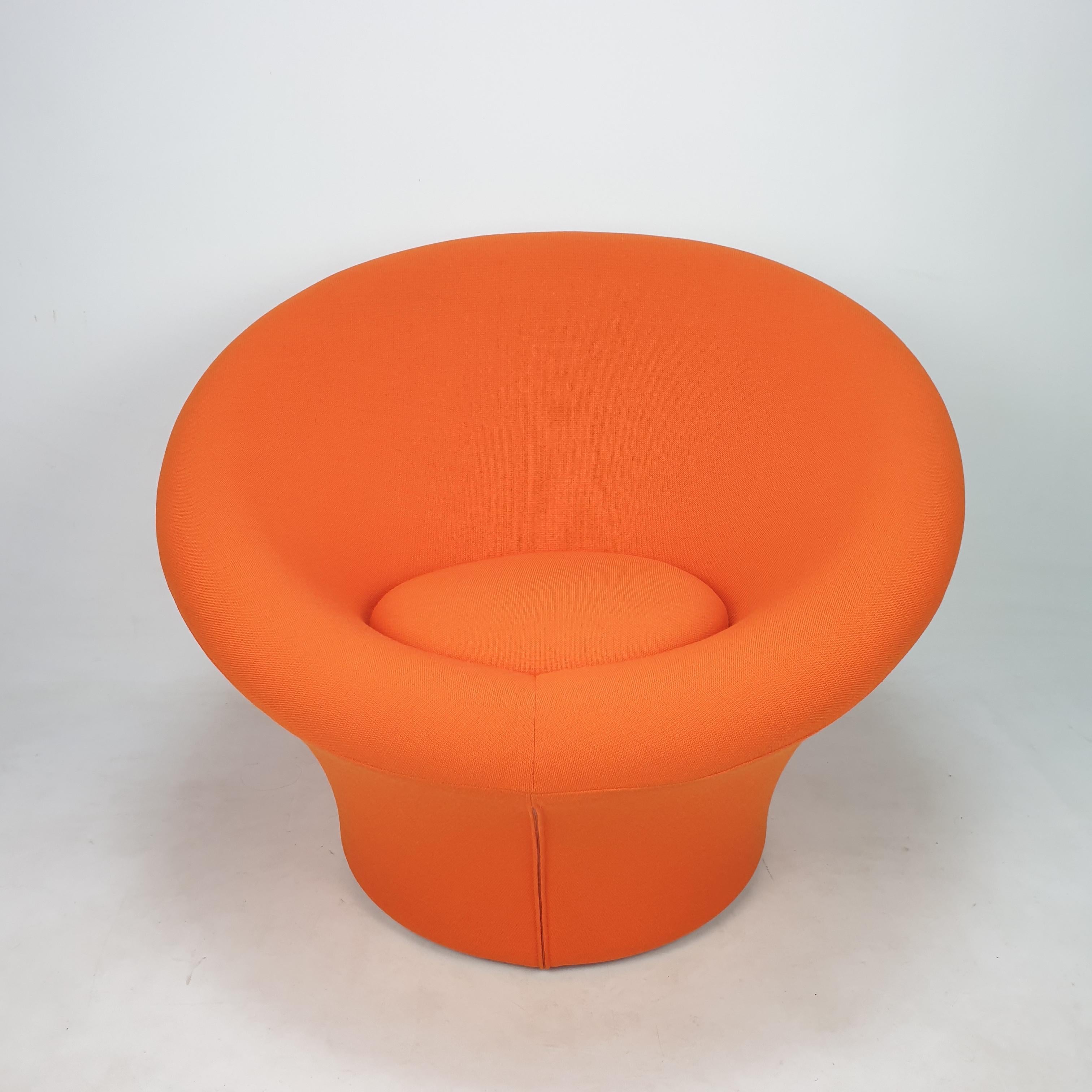 Mushroom Chair by Pierre Paulin for Artifort 10