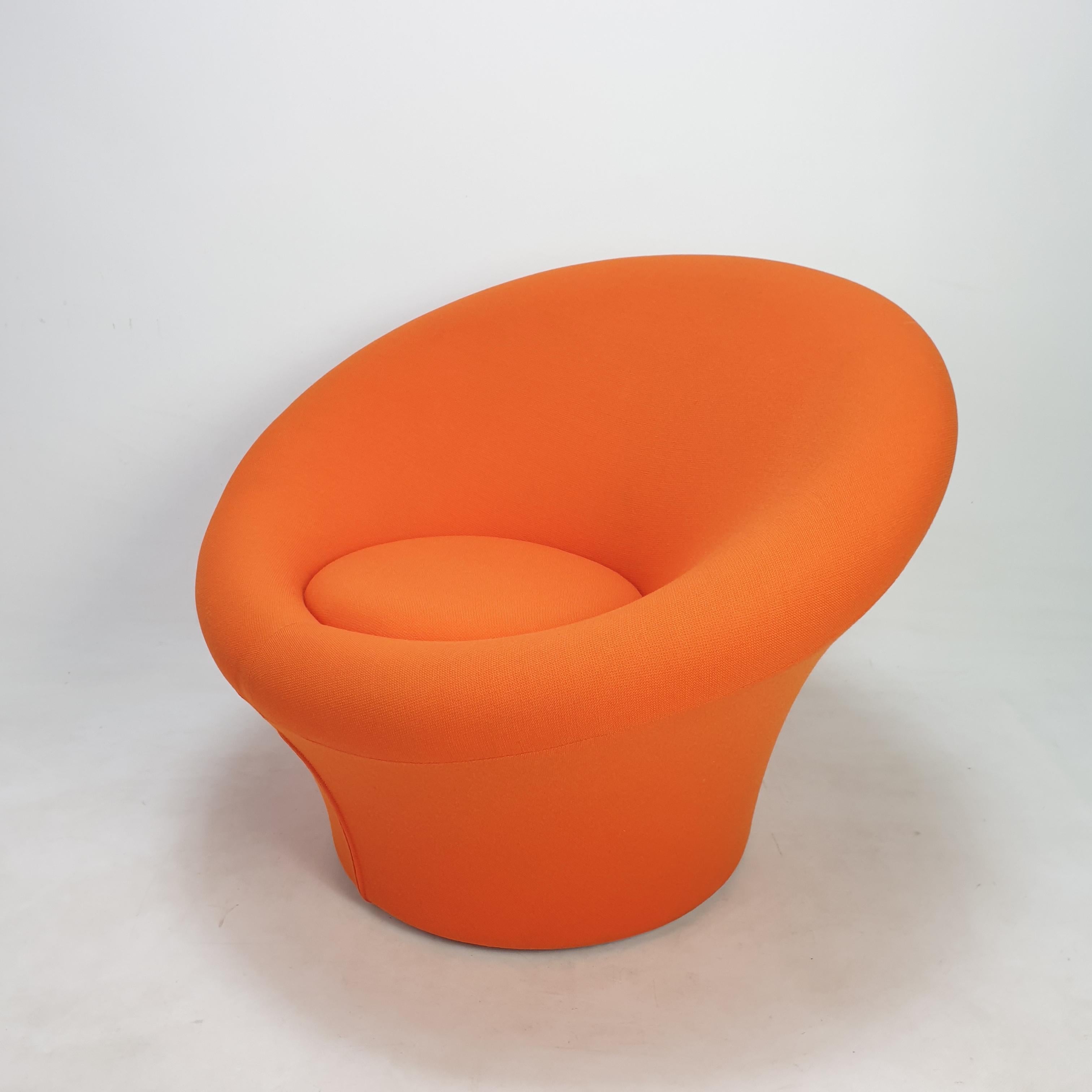 Very comfortable Artifort Mushroom chair, designed by Pierre Paulin in the 60's. 
This chair is made in the 90's, it is marked on the bottom.

It is covered with the original Gabriel Fame wool fabric. 

The chairs are used, but in good