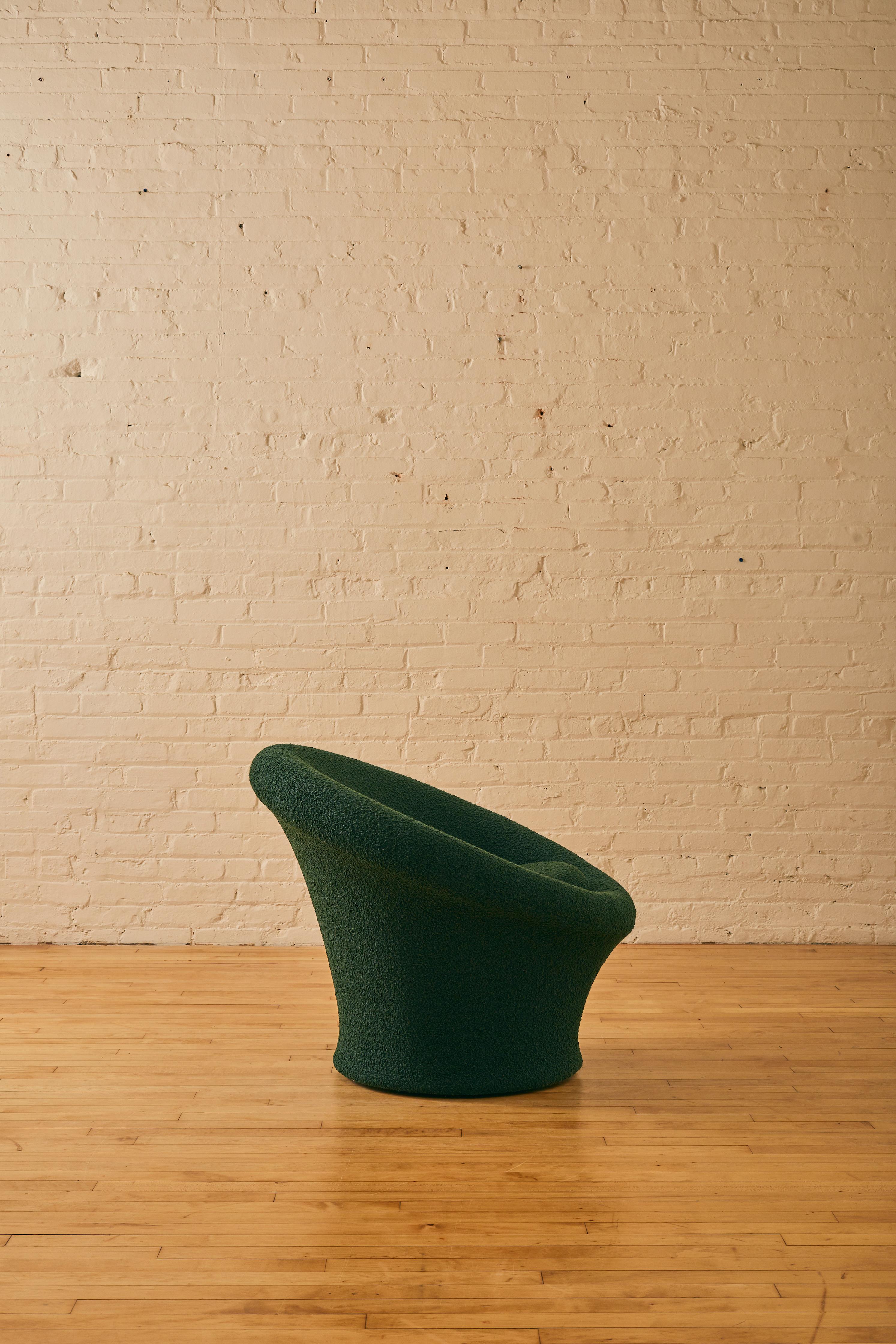 Mid-Century Modern Mushroom Chair by Pierre Paulin 'Model F560'