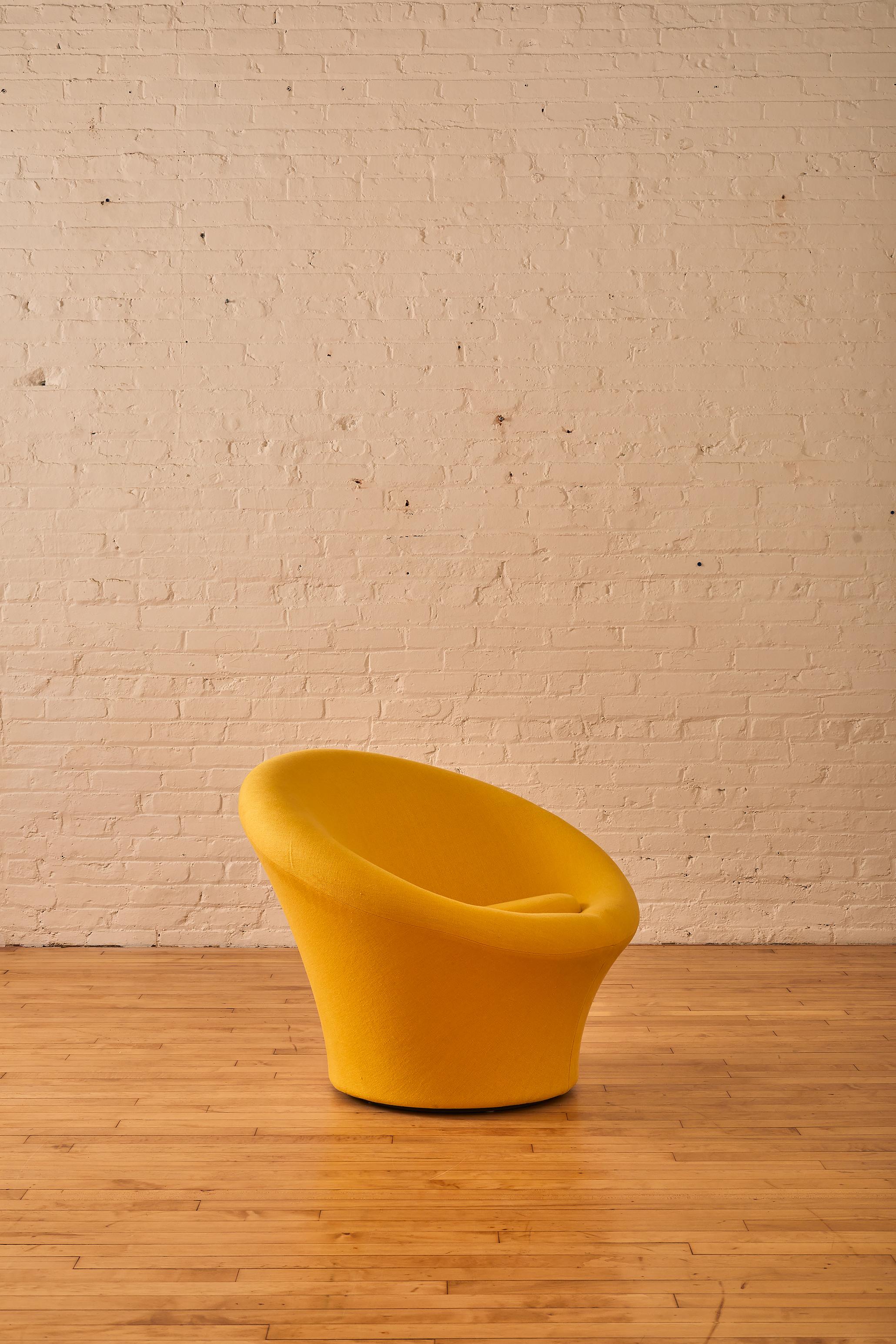 Mushroom chair (Model F560) by Pierre Paulin.

