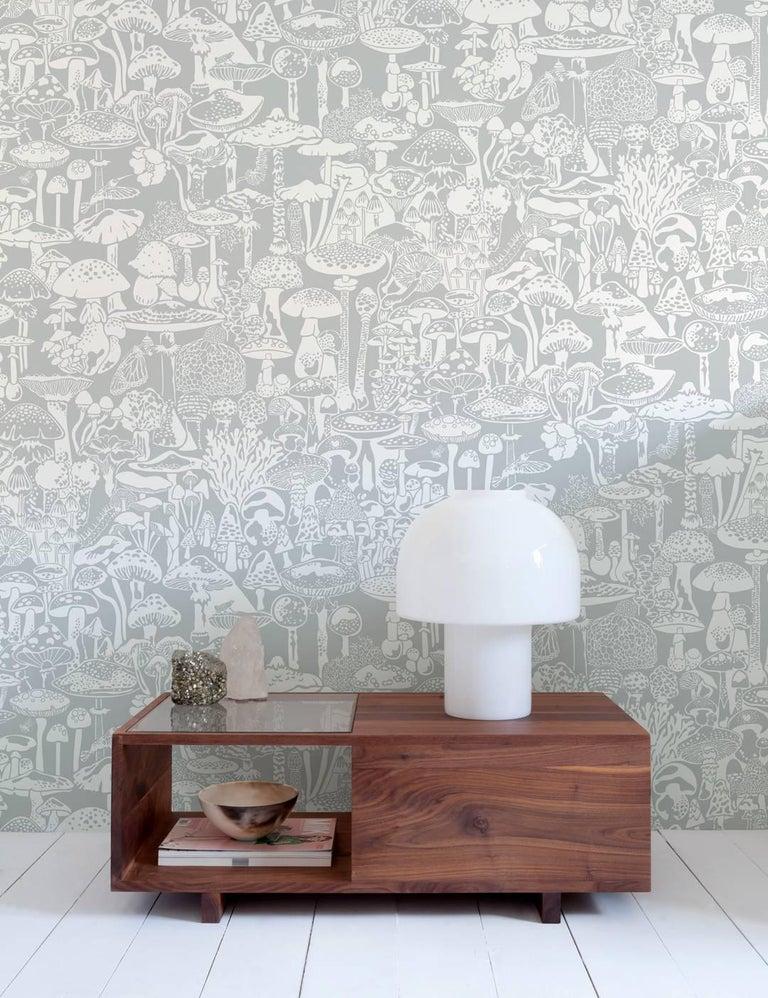 XXIe siècle et contemporain Papier peint de créateur Mushroom City en cuir blanc et gris en vente
