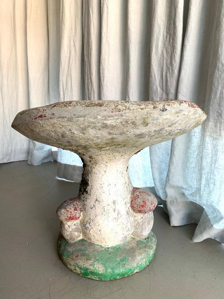 garden mushroom stool