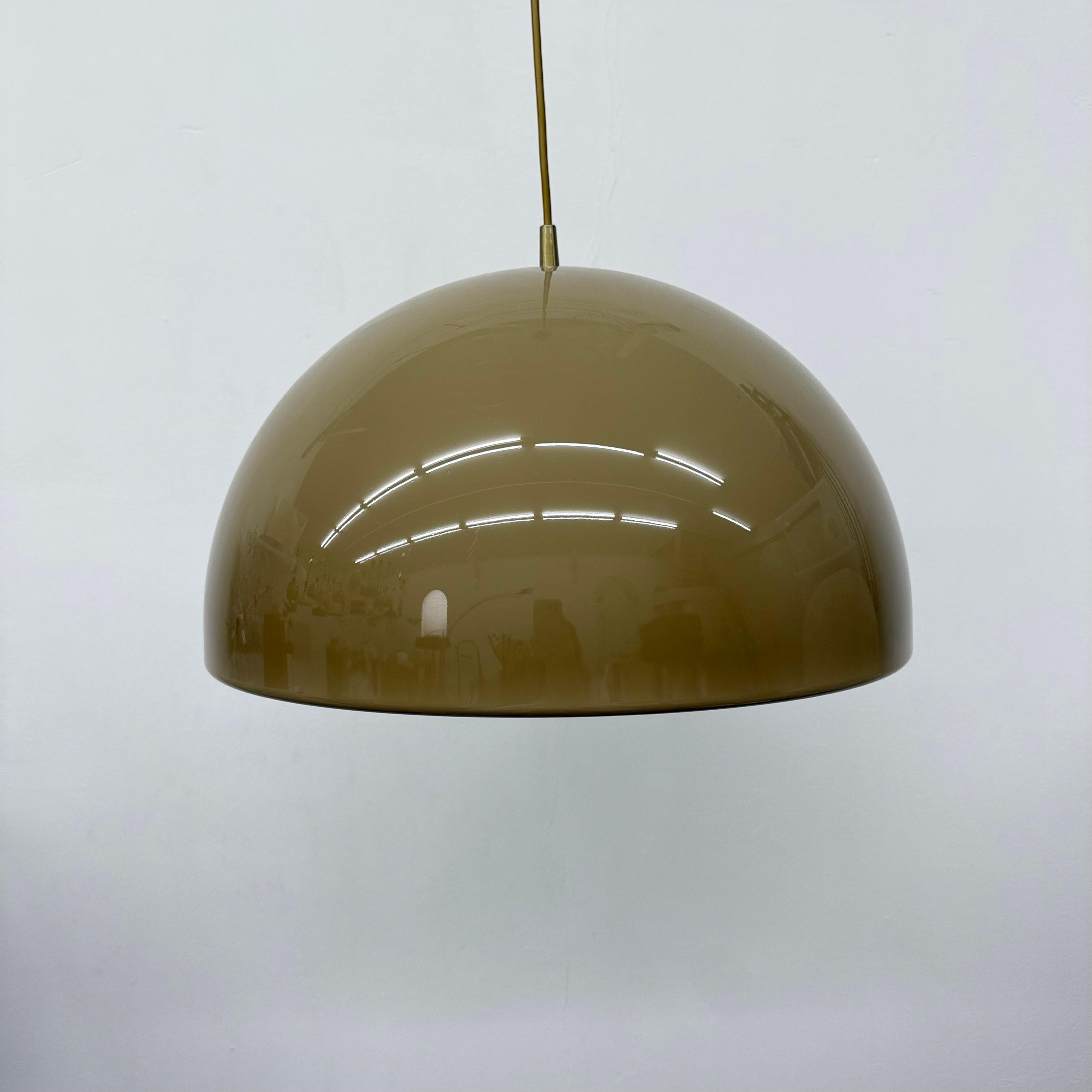 Plastique Mushroom hanging lamp brown , 1970s en vente