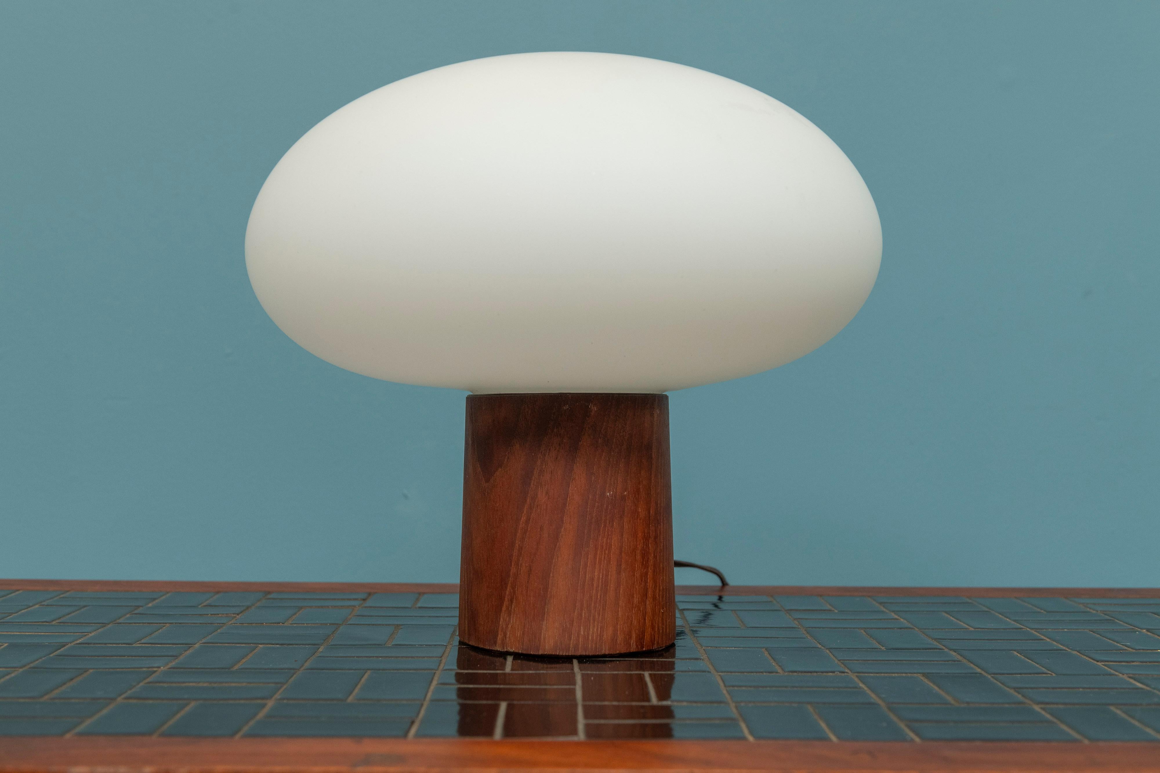 American Mushroom Lamp by Laurel Lamp Company