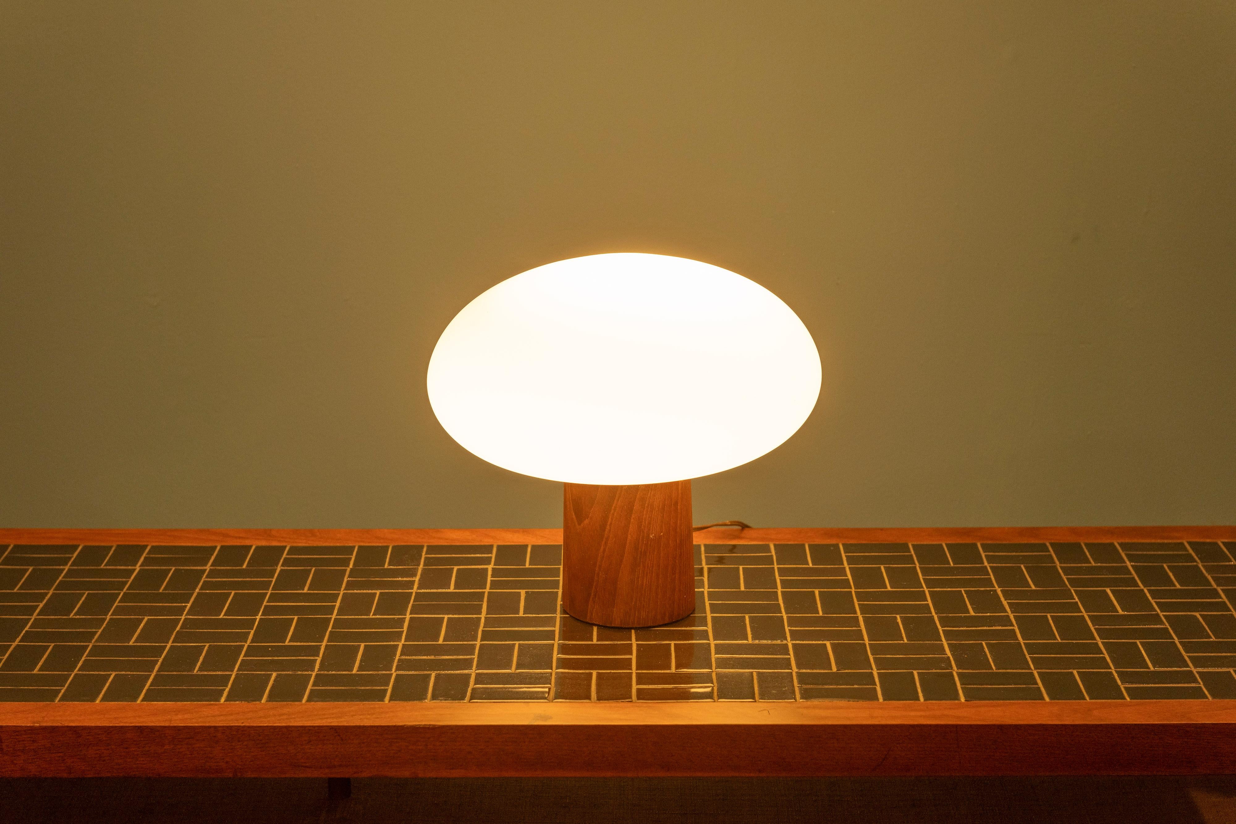 Mushroom Lamp by Laurel Lamp Company In Good Condition In San Francisco, CA
